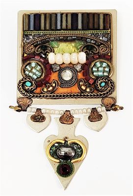 AYALA BAR סיכת כסף וינטג' משובצת זהב, אבנים, קריסטל וחרוזים. מעצבת ישראלית. עבודת יד. חתום. 