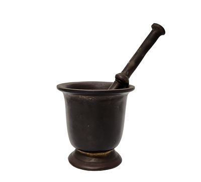 עלי ומכתש - עתיקים עשויים ברונזה – קטן ומסיבי עם פטינה מרהיבה. גובה המכתש 10 ס"מ. קוטרו 10 ס"מ. 