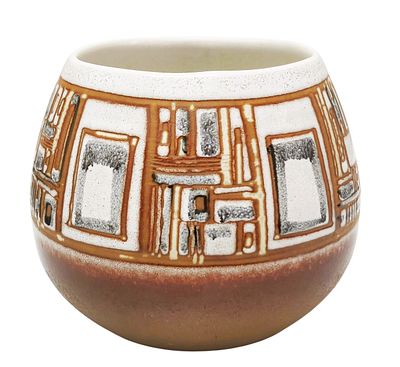 לפיד – אגרטל קרמיקה ישראלית עם דוגמא גיאומטרית לא שכיחה. גובה 11.5 ס"מ. קוטר 9.5 ס"מ. היקף 42 