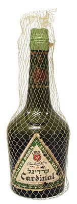ליקר קרדינל – צ'ארלס רובין (Charles Rubin)
ישראל, שנות ה־60 או ה־70 של המאה ה־20. בקבוק ליקר 