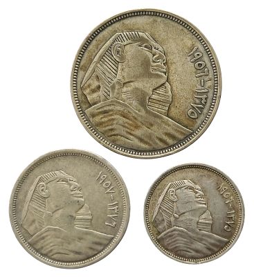 3 מטבעות כסף מצריים – 20, 10 ו־5 פיאסטר – דיוקן הספינקס והנשר המצרי, 1956–1957
EGYPT – Silver 