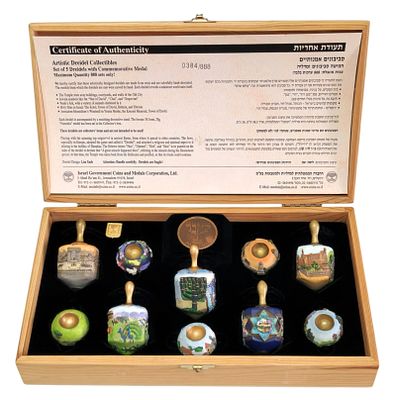 Artistic Dreidels – 5 Dreidels, 5 Stands, Hanukkah Medal, Wooden Case – Limited Edition 384/888. 