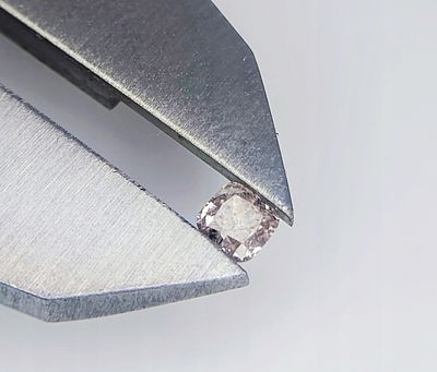 NATURAL BRILLIANT DIAMOND 0.26 CT P2 GROSS VALUATION: $1156 USD. The subject of the offer is a 