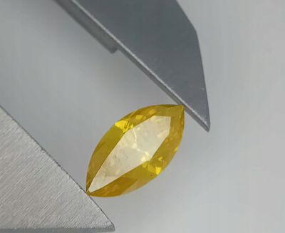 NATURAL BRILLIANT DIAMOND 1.33 CT P1 GROSS VALUATION: $ 12,300 USD. The subject of the offer is 