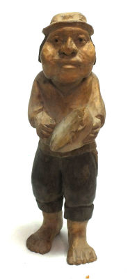 2 פסלונים מעץ ,דמוית אפריקאיות מגולפות עבודת יד ישנים 
גובה 20 ס"מ