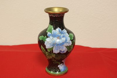 A Chinese Cloisonne Vase. 7 1/2" tall