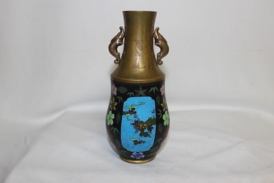 A Japanese Cloisonne Vase. most likely on bronze - 6 5/8" tall
