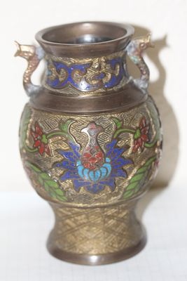 Antique Japanese Cloisonne Vase. 6" tall