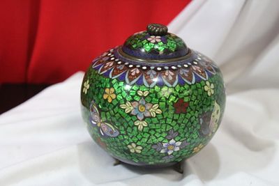 An Antique Japanese Cloisonne 3 Legged Jar. with lid - 4" tall