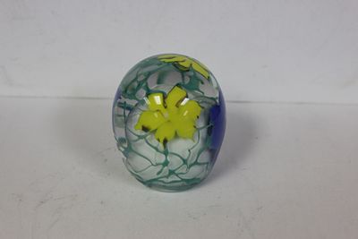 A Signed Paperweight. most likely 1978 - I believe its Liberty Village - LV1978 - 3 inches tall