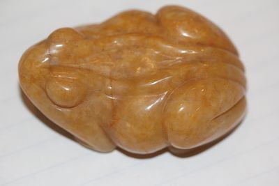 Rare Chinese Yellow Jade Toad. 2 1/2" across