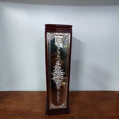 קופסה למגילת אסתר.31 ס"מ