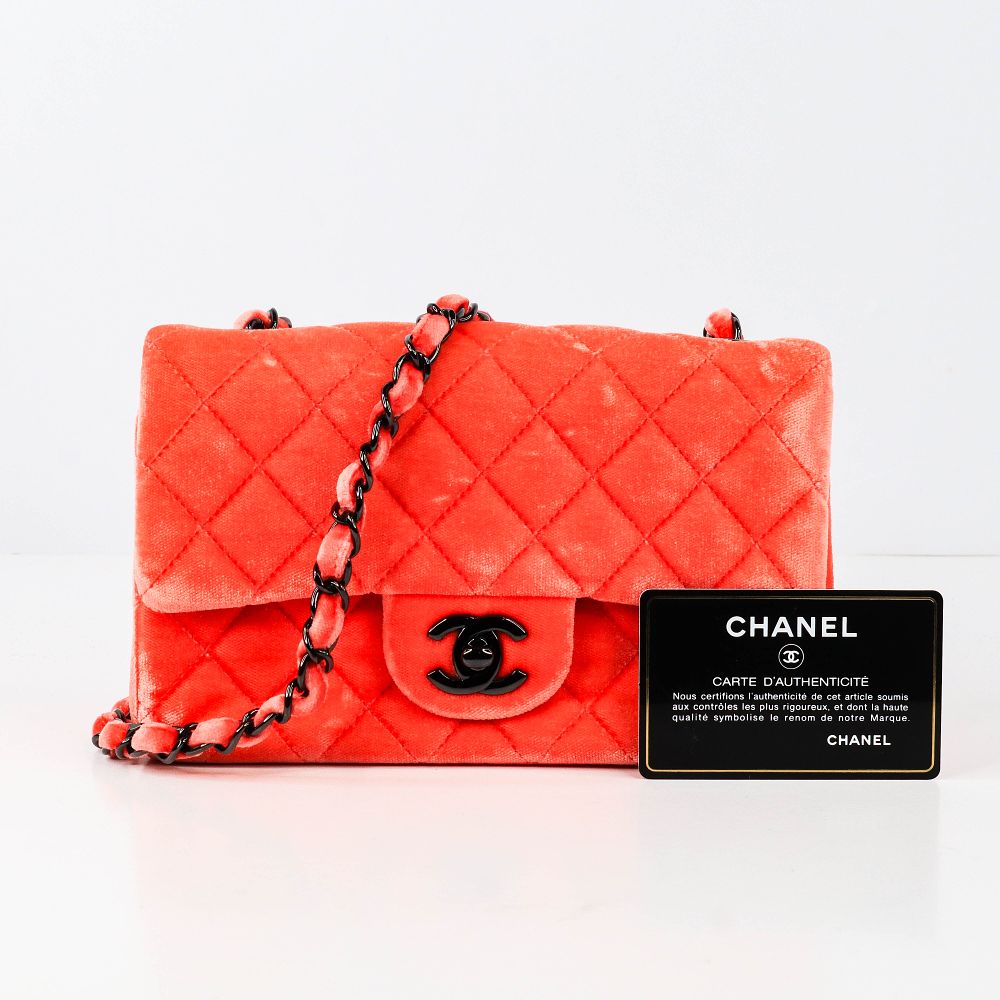 Gallery 63 | $10 Start Bid Wednesday October 1st Estate Auction #162