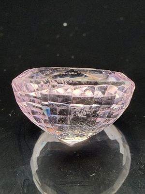 29.52 Carat Kunzite Gemstone