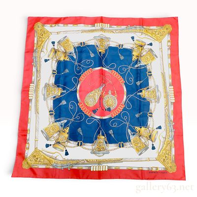 Hermes Paris Pistolets Pattern Silk Scarf. A vintage silk twill scarf from Hermes Paris 
