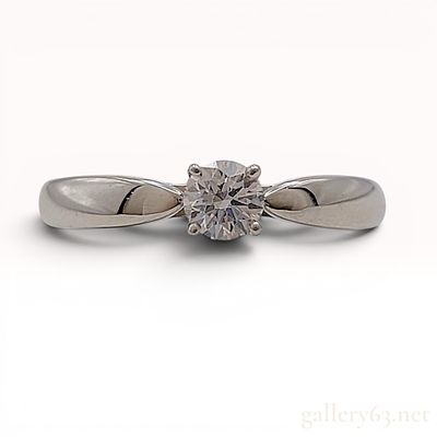 Tiffany & Co. Harmony 0.22 Carat Diamond Solitaire Ring in Platinum. A Tiffany & Co. Harmony 