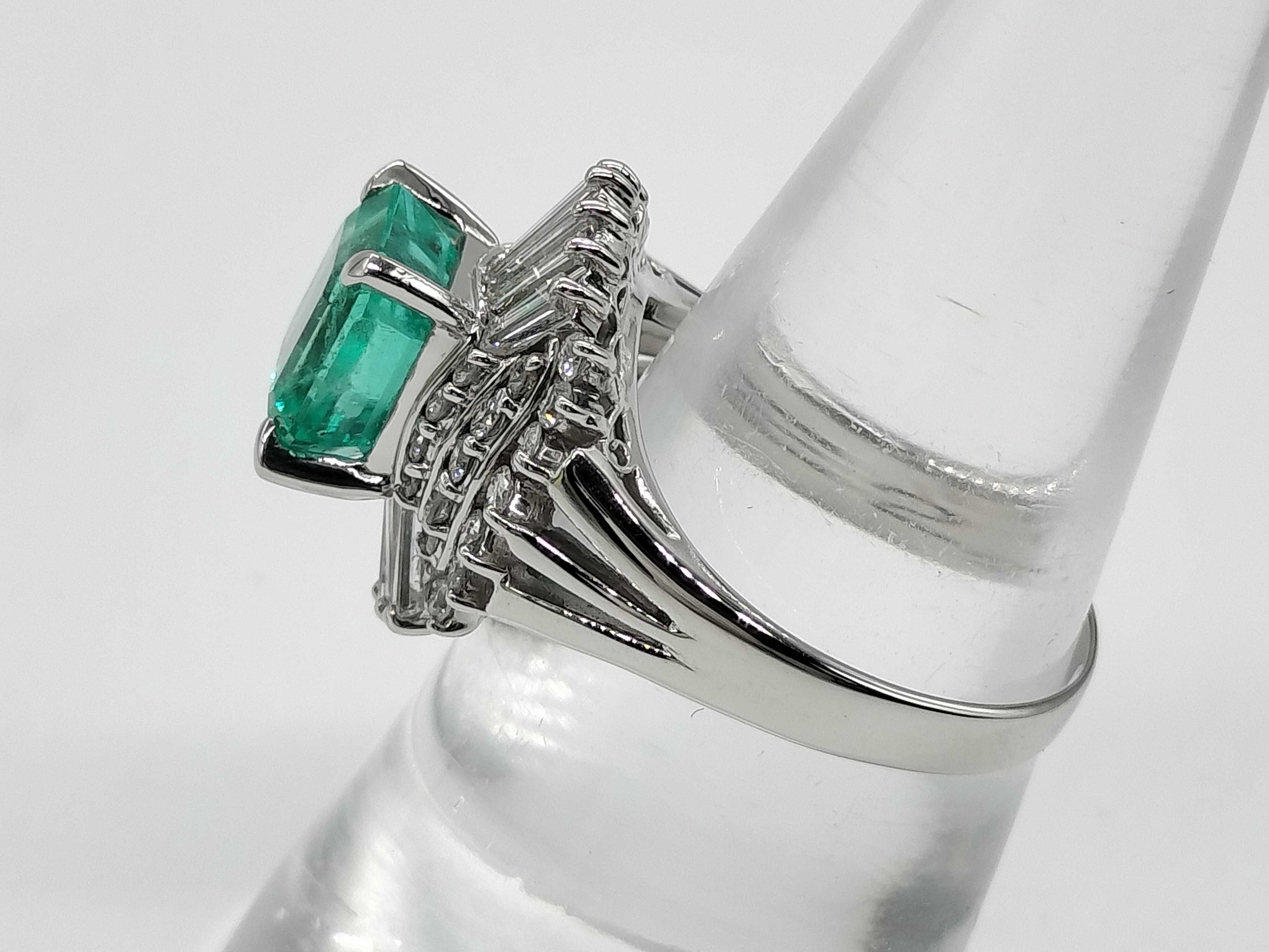 Colombian Emerald and Diamond Platinum Ballerina Style Cocktail Ring