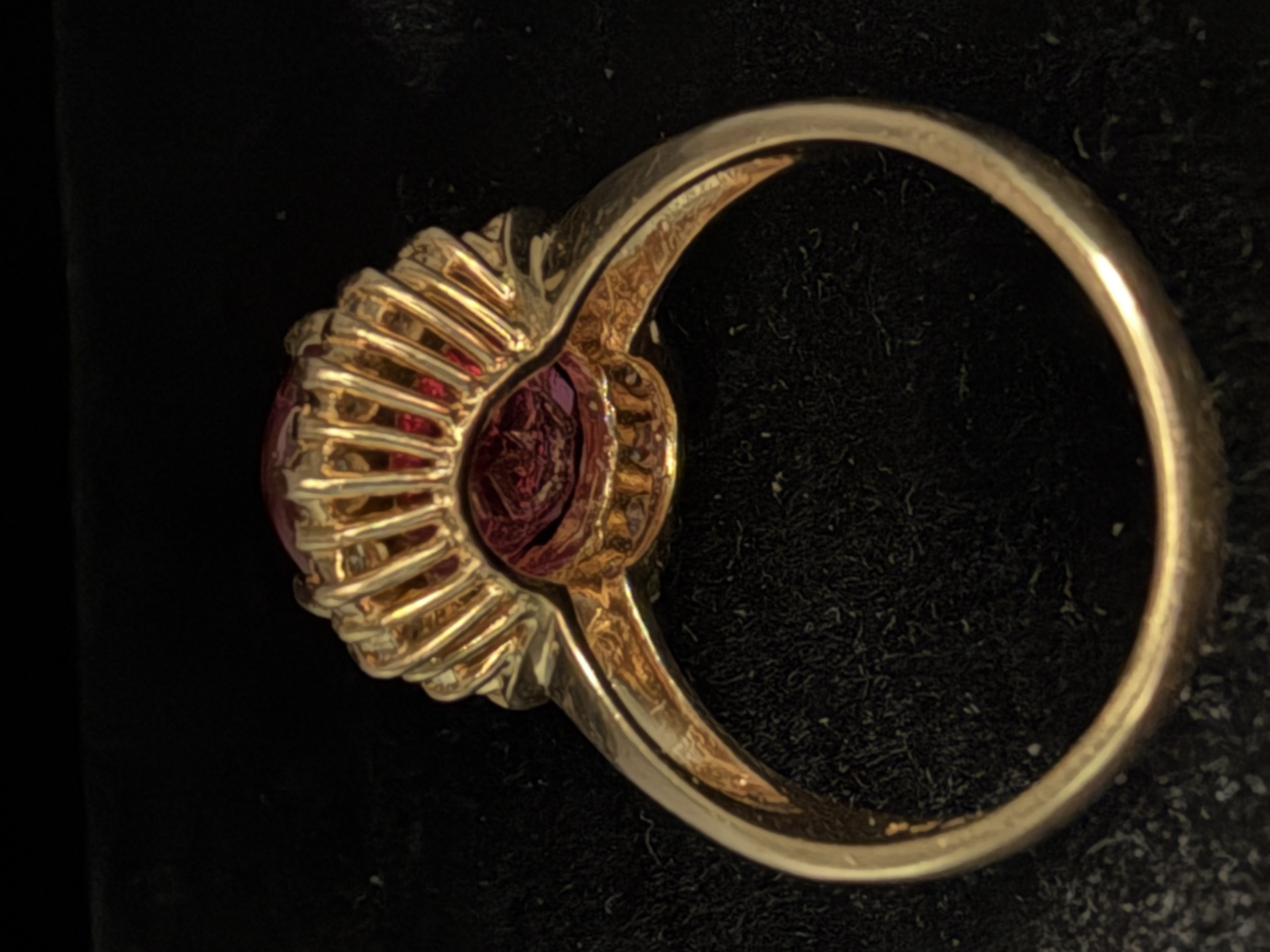 14K Yellow Gold 5.5 Carat Natural Ruby Ring