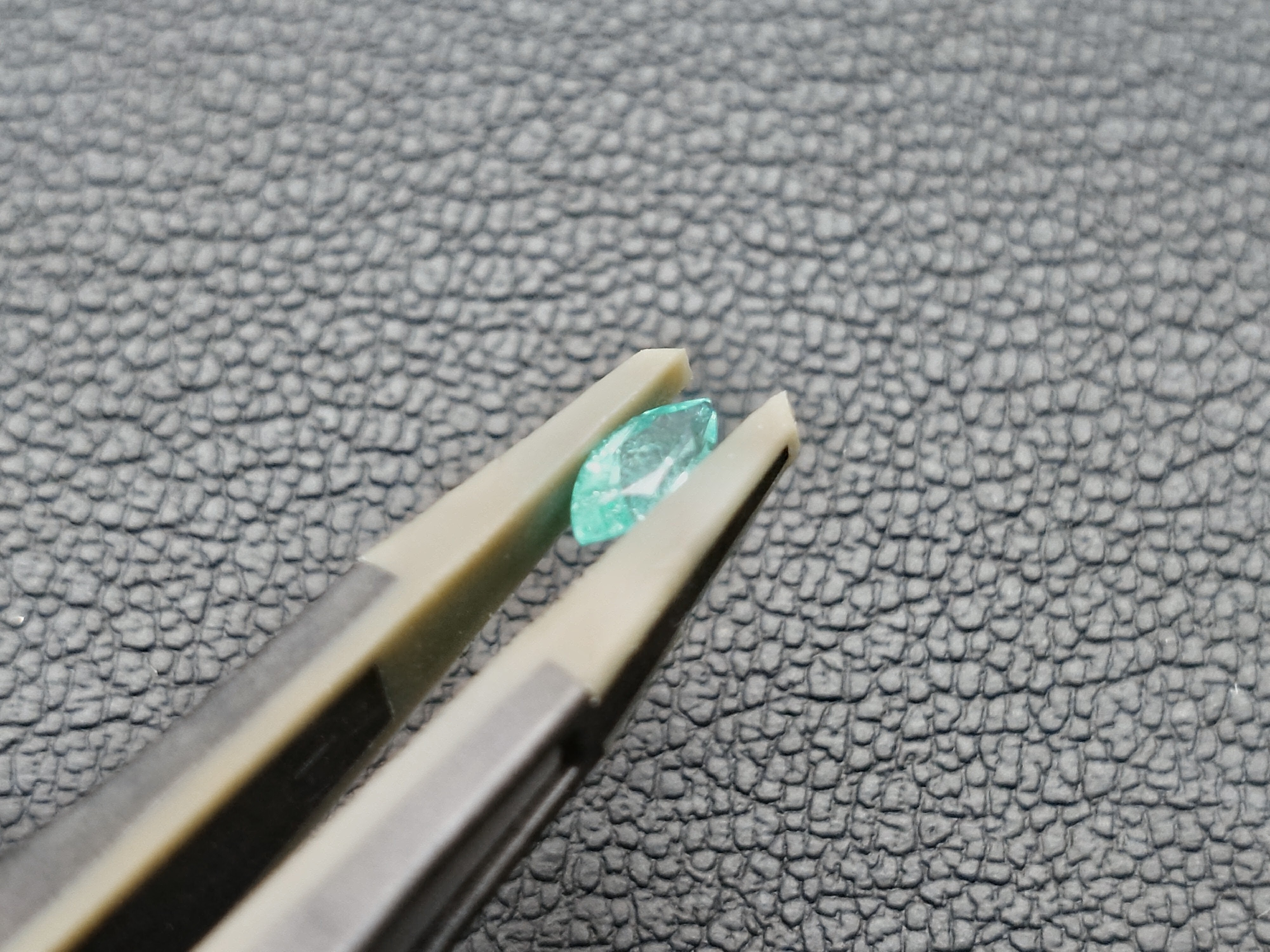 A Pair of Brazilian Paraiba Tourmalines with GIA Reports