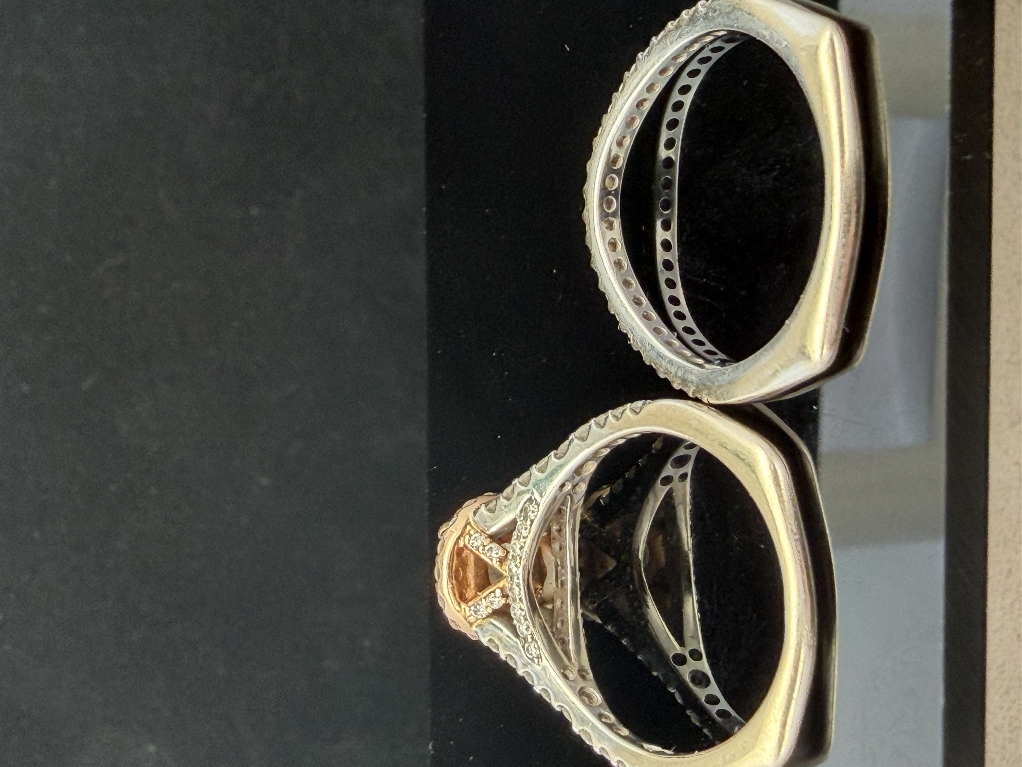 Designer Carizza 18K Gold Diamond Ring