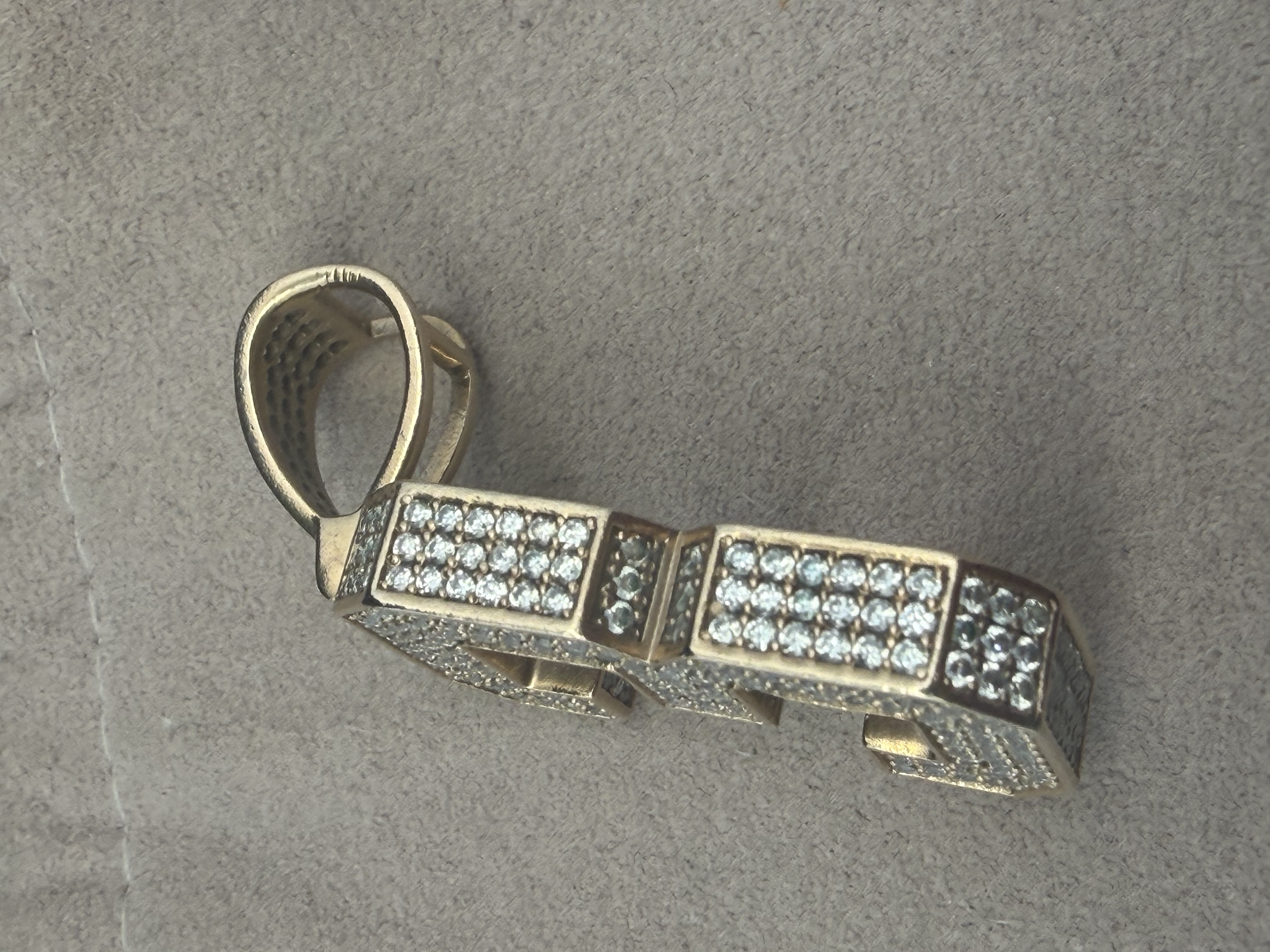 10K Natural Diamonds 3 Pendant
