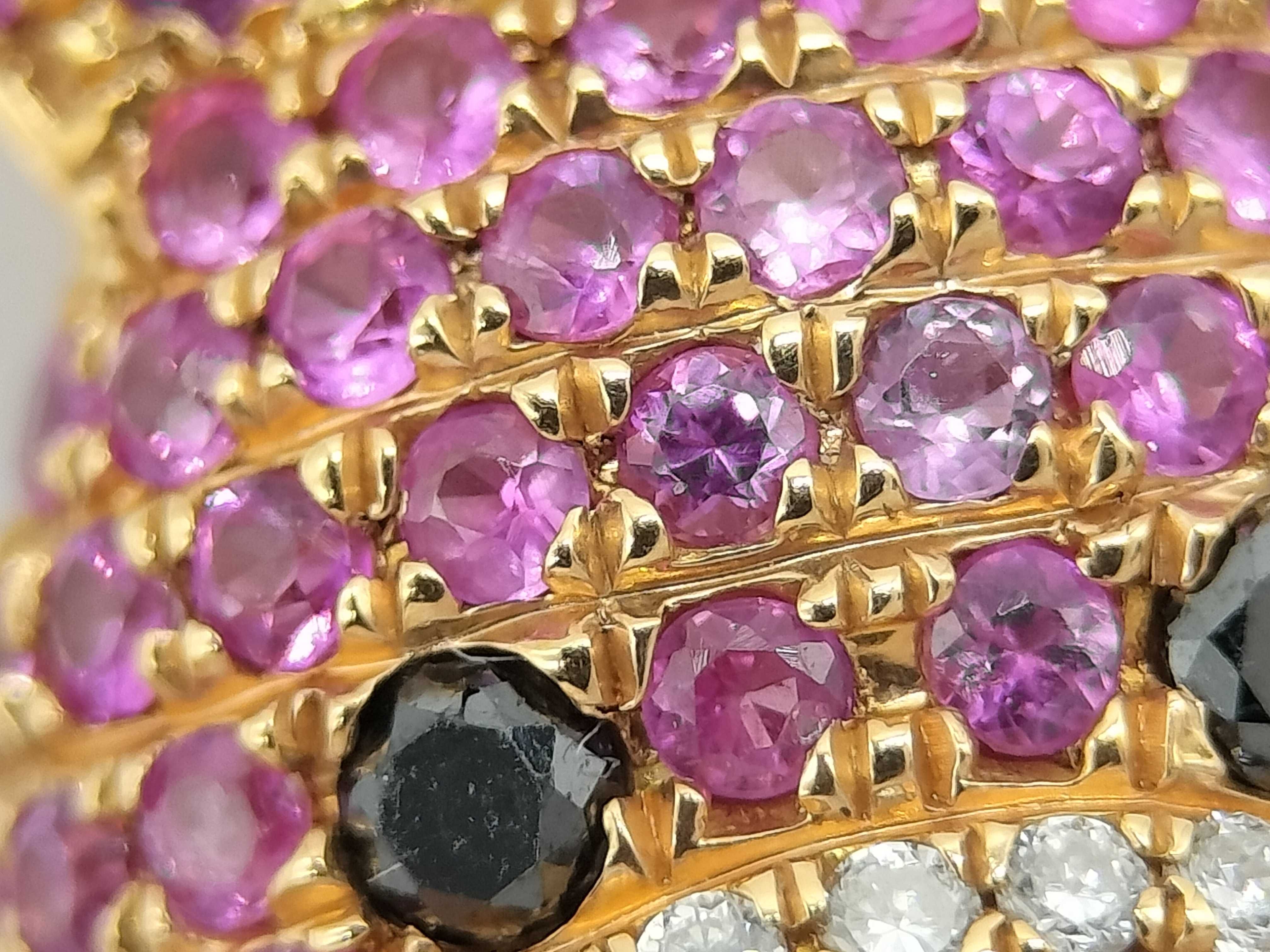 18K Yellow Gold Pink Sapphire and Diamond Rabbit Motif Pendant Necklace