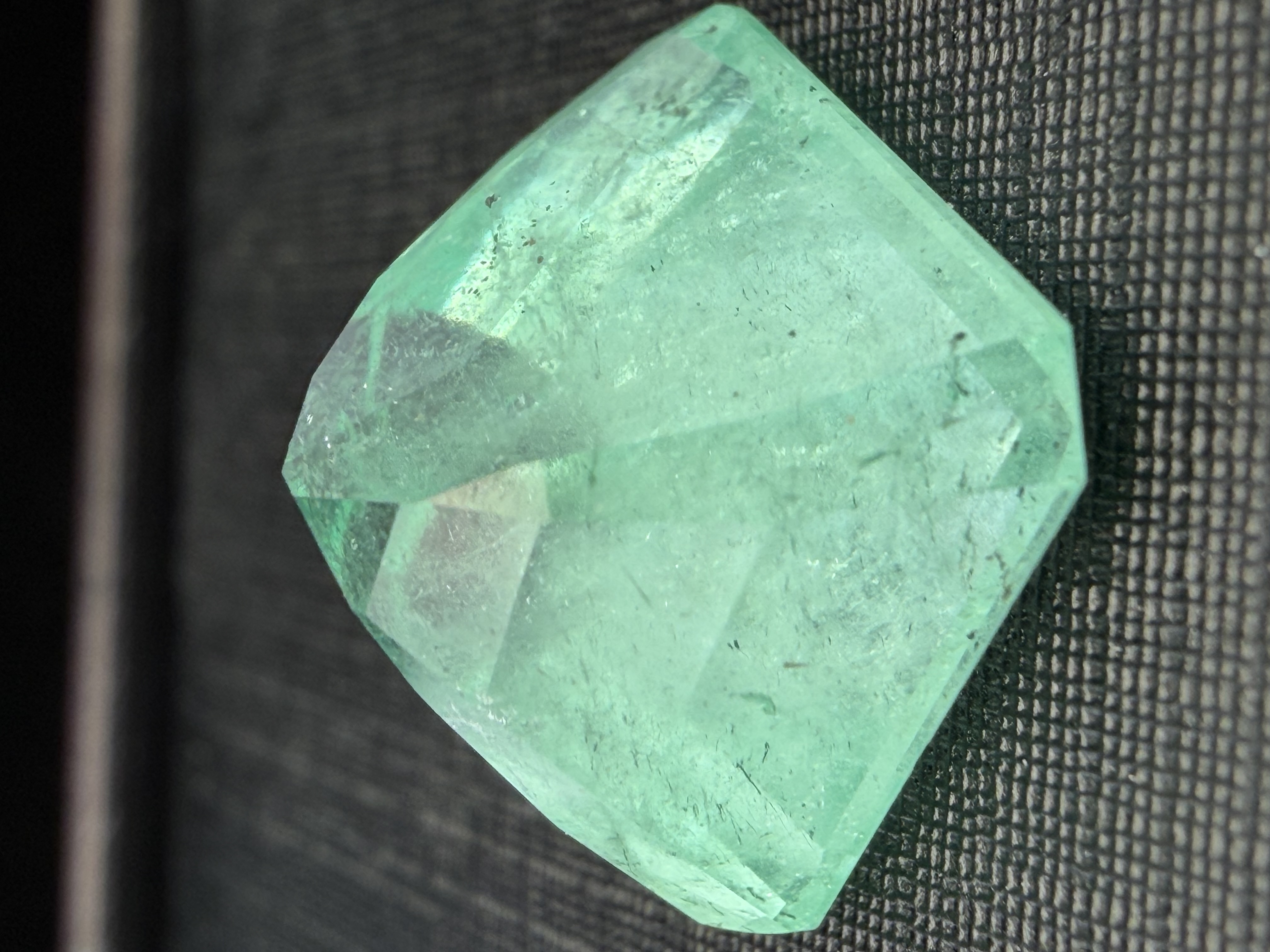 9.25 Carat Loose Large Natural Emerald Gemstone