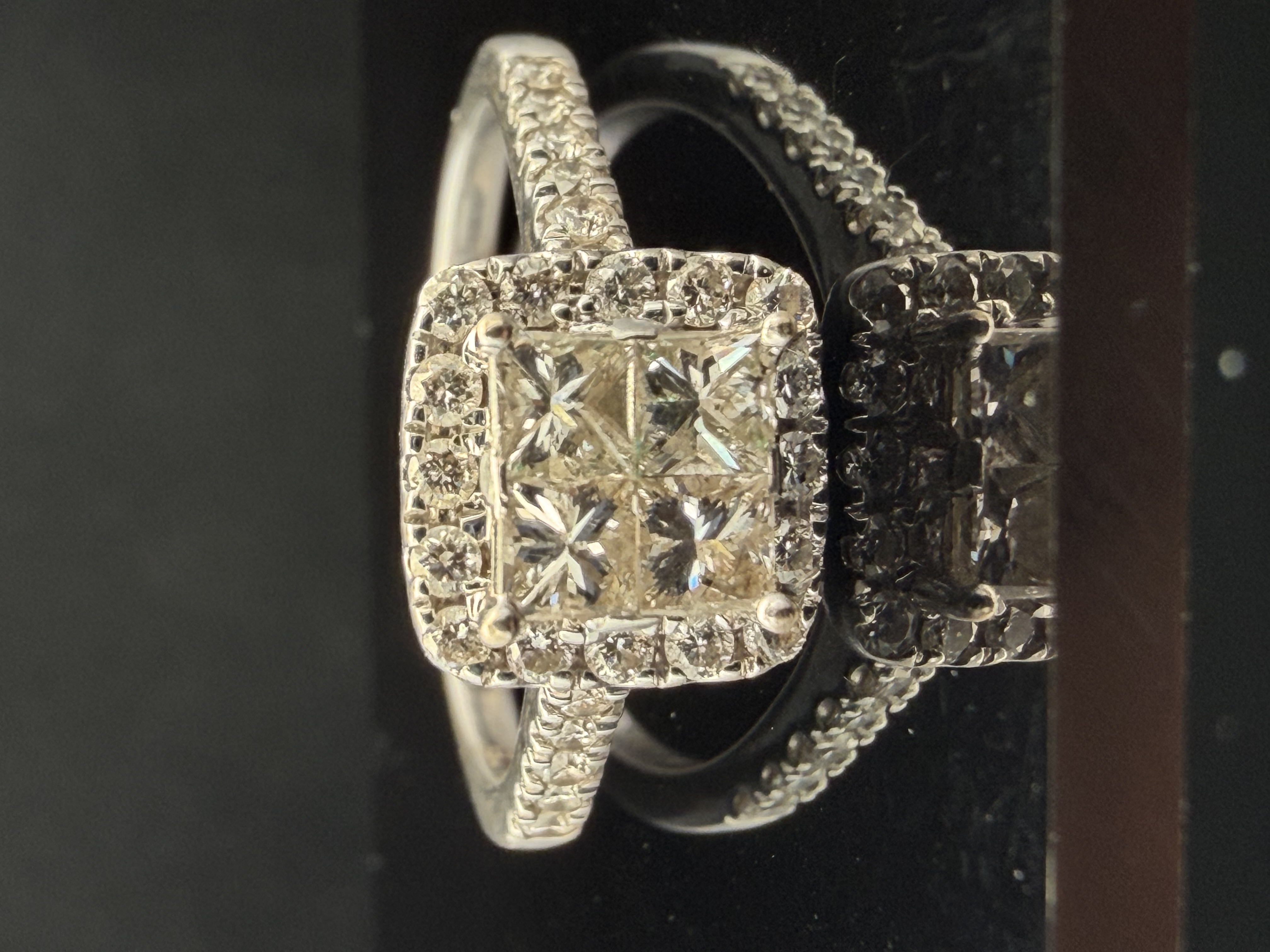 14K White Gold Diamond Engagement Ring