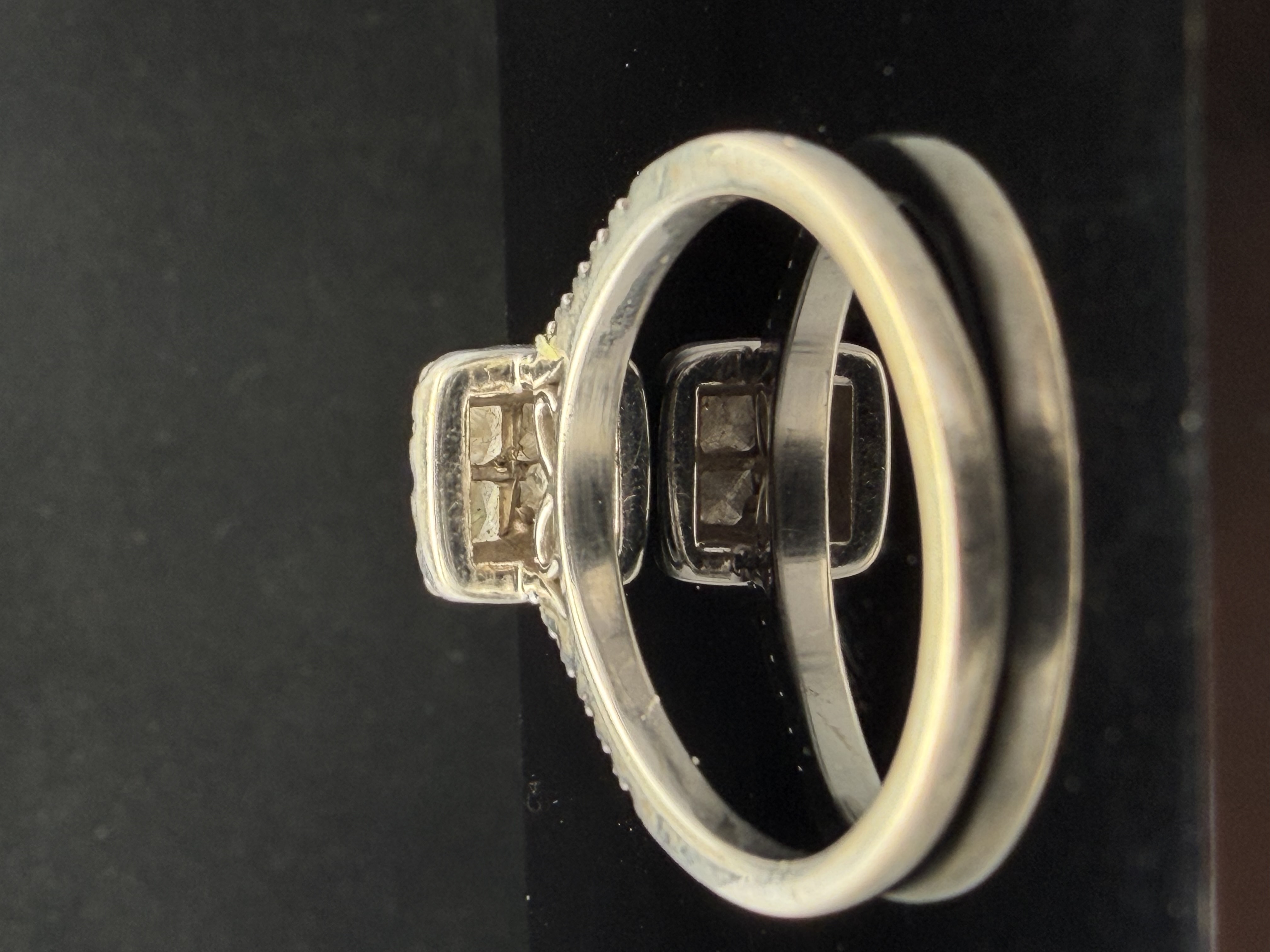 14K White Gold Diamond Engagement Ring