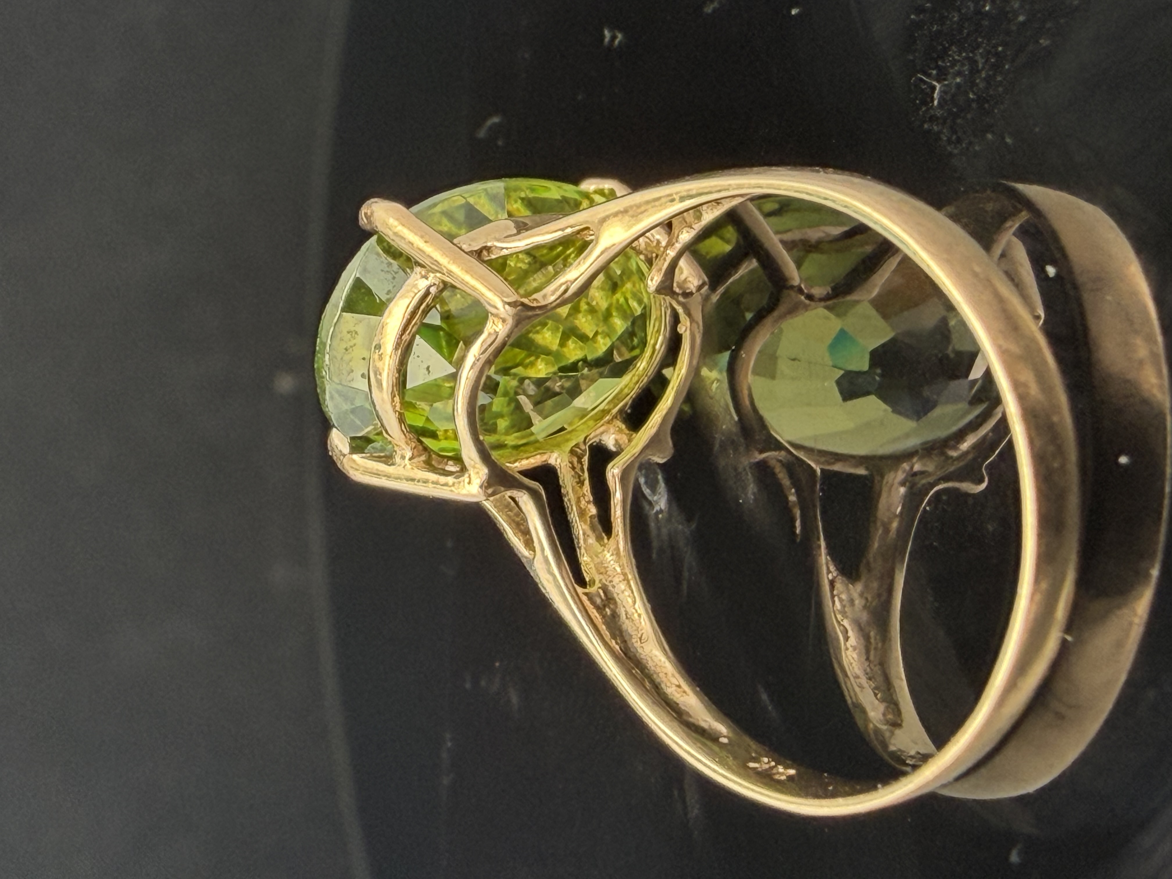 14K Yellow Gold 6 Carat Peridot Ring