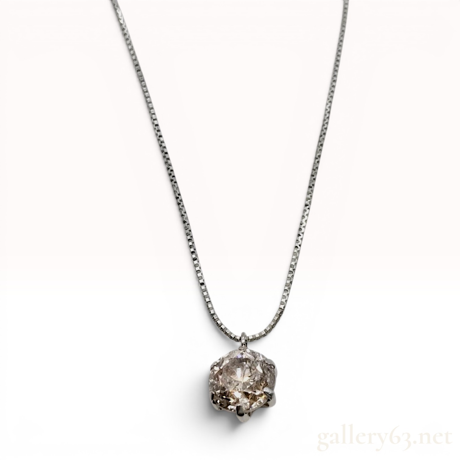 1.031 Carat Natural Diamond and Platinum Solitaire Pendant Necklace