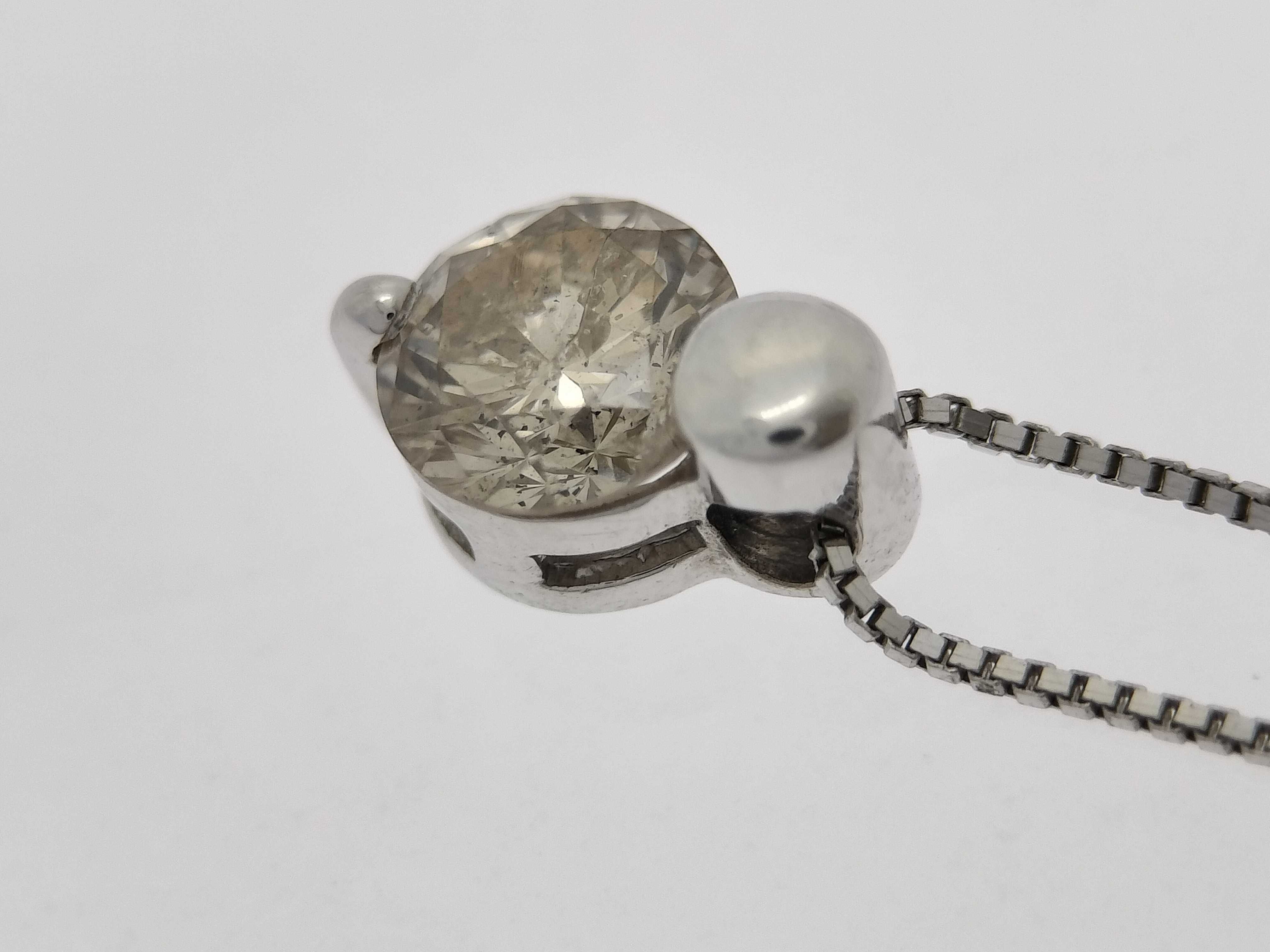 18 Karat White Gold and 0.50 Carat Diamond Solitaire Pendant Necklace