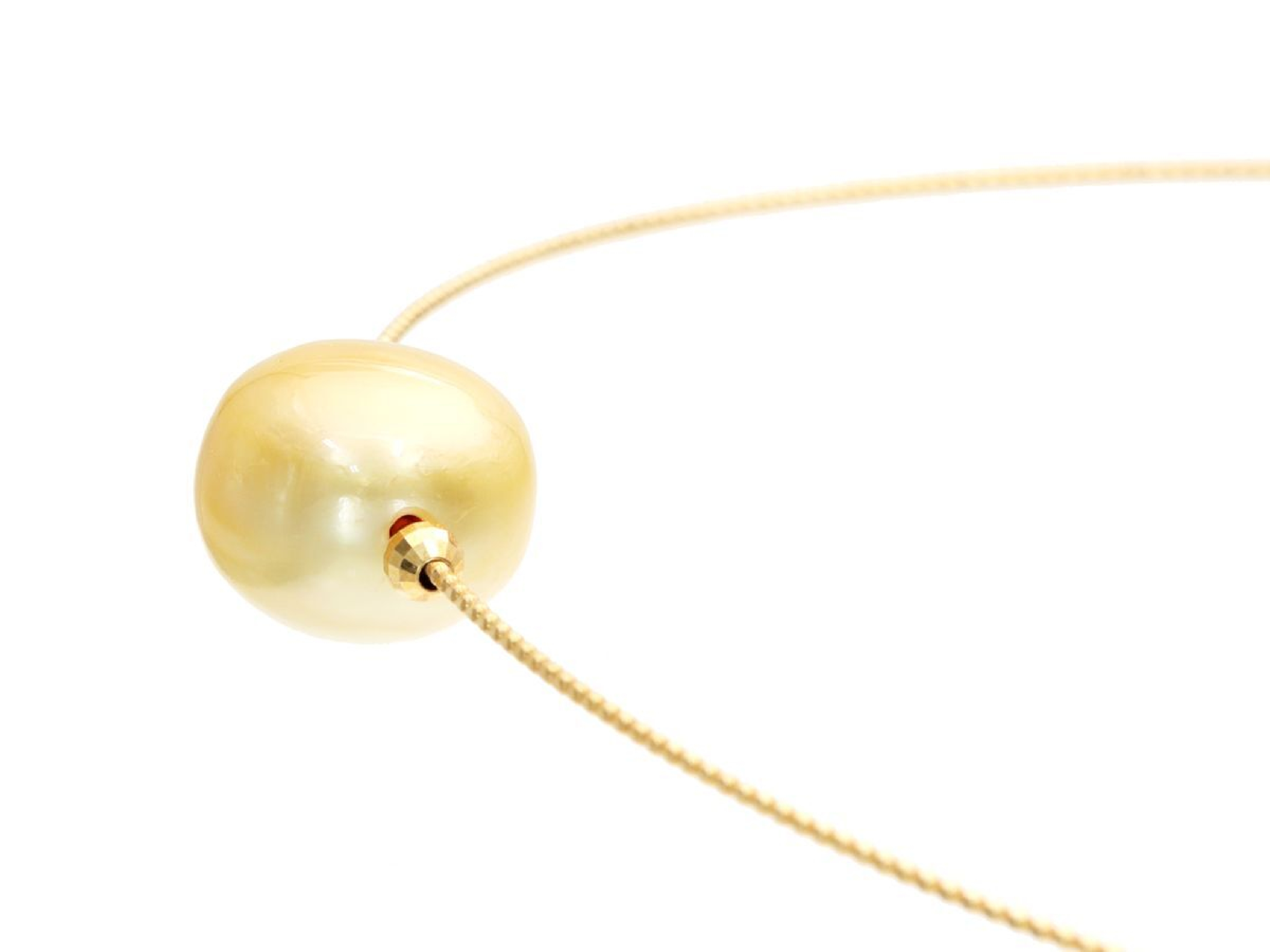 Nanyang Golden Pearl and 18 Karat Yellow Gold Solitaire Pendant Necklace