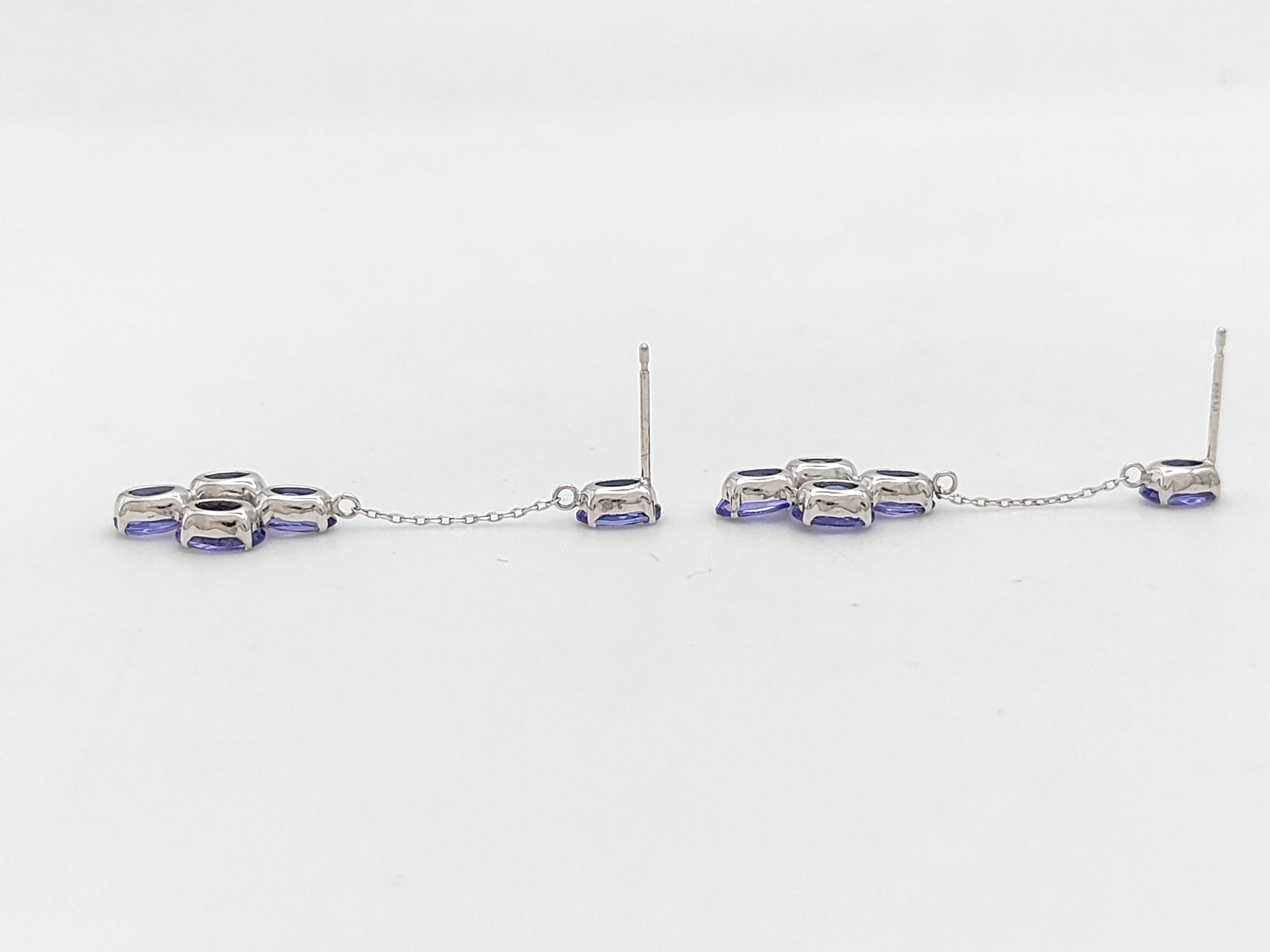 A Pair of Tanzanite and PT900 Platinum Dangle Earrings