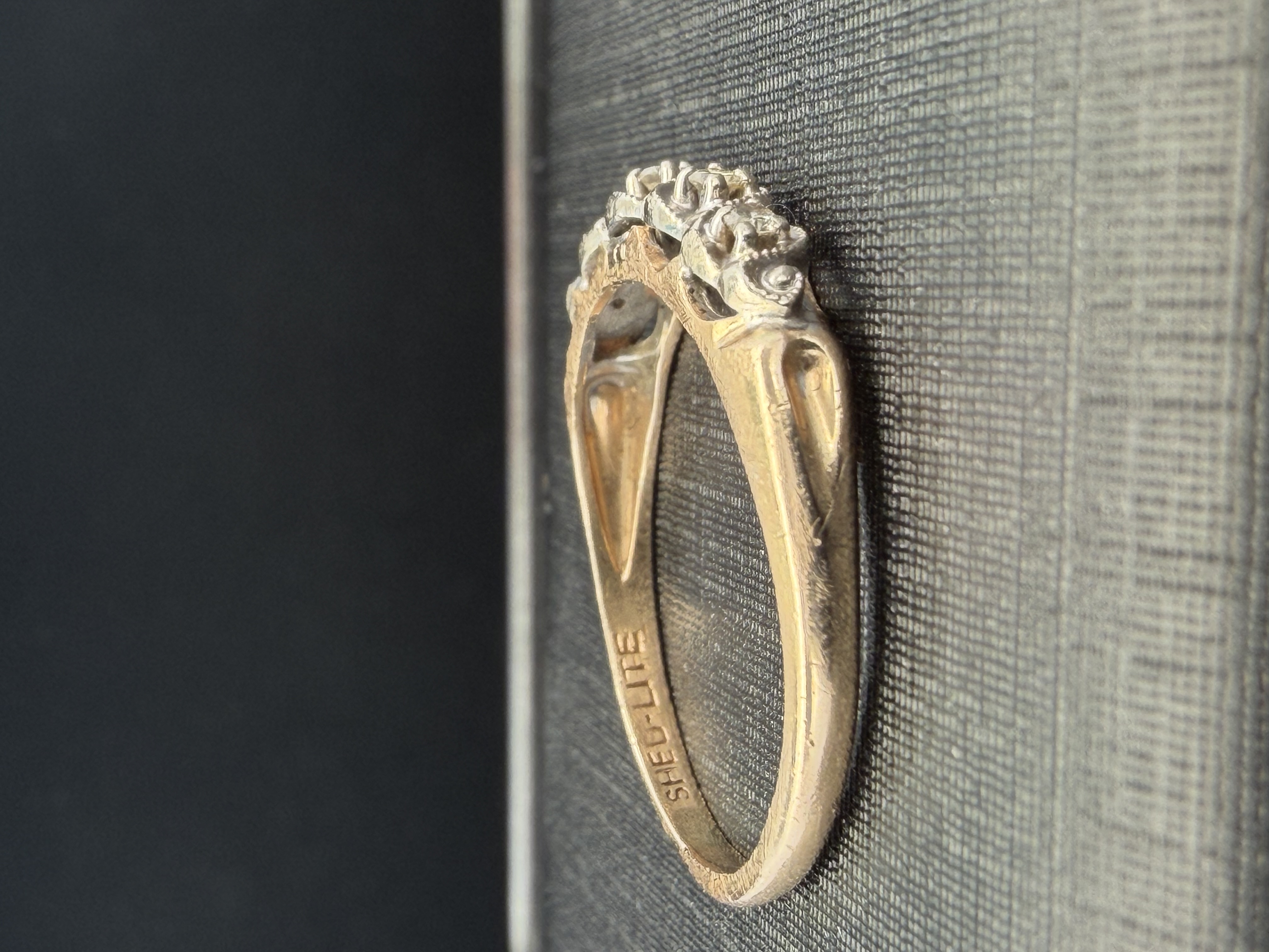 Estate 14K Yellow Gold Diamond Ring
