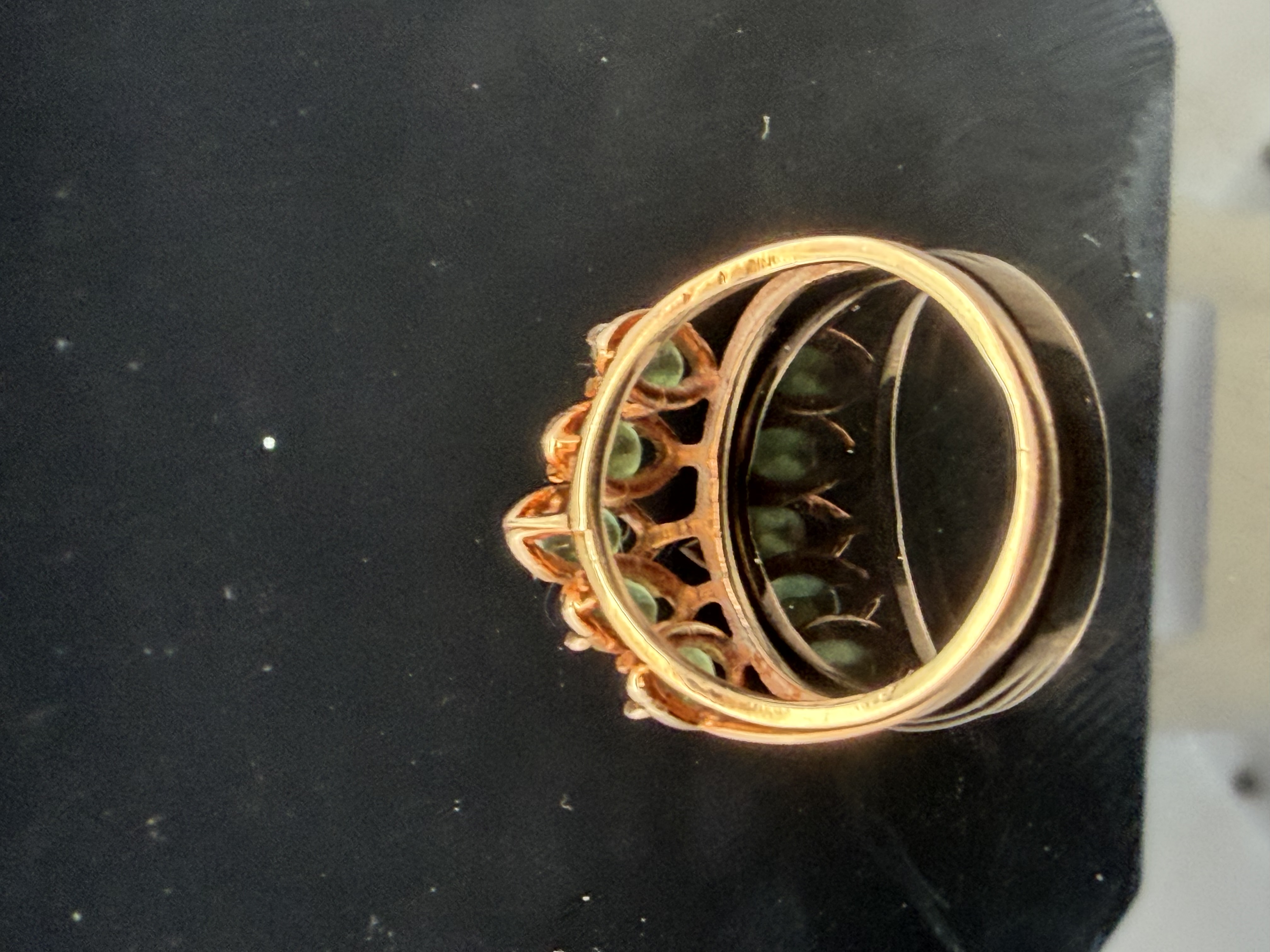 Estate 10K Yellow Gold Natural Emerald Ring