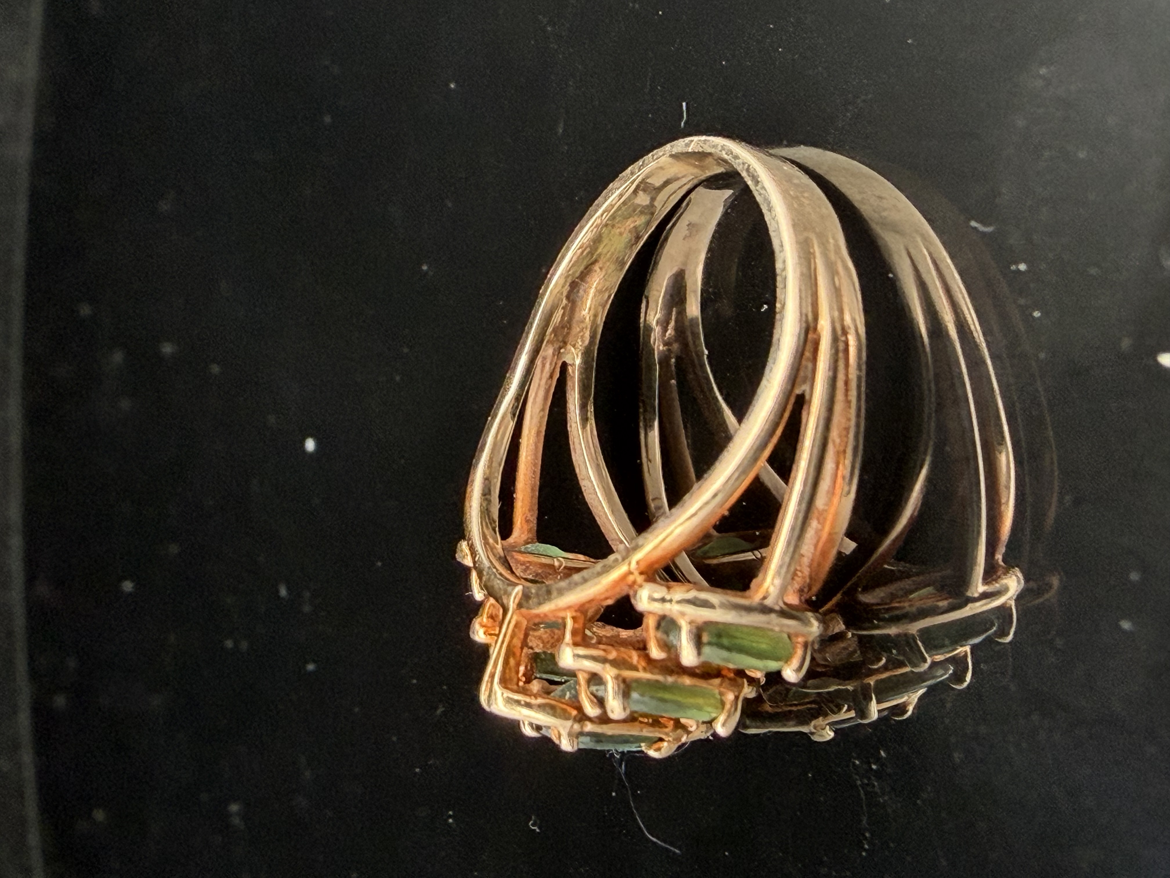 Estate 10K Yellow Gold Natural Emerald Ring