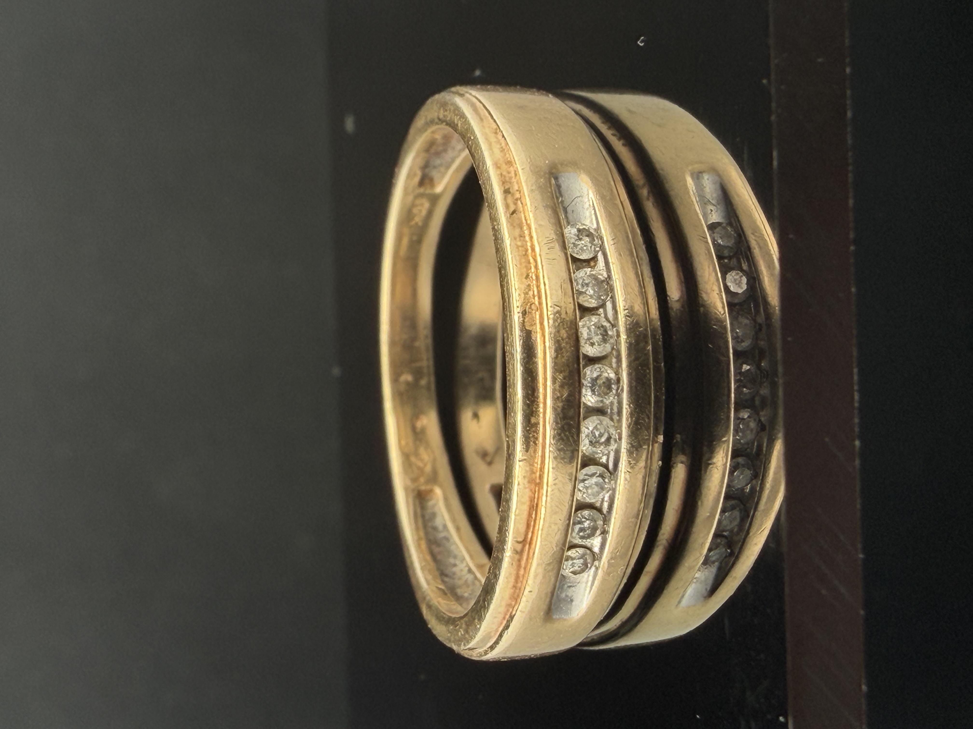 10K Yellow Gold Natural Diamond Band Ring