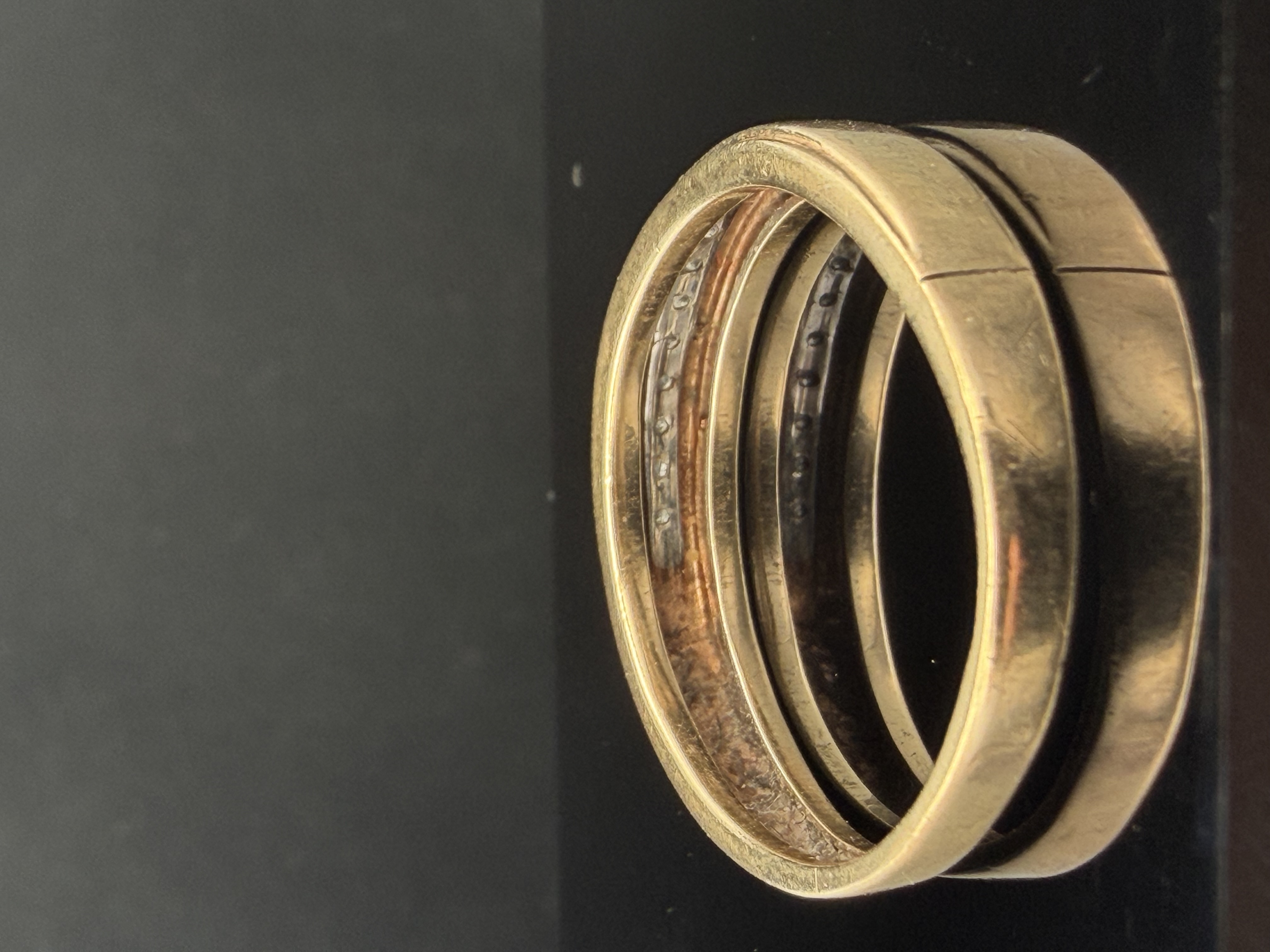 10K Yellow Gold Natural Diamond Band Ring