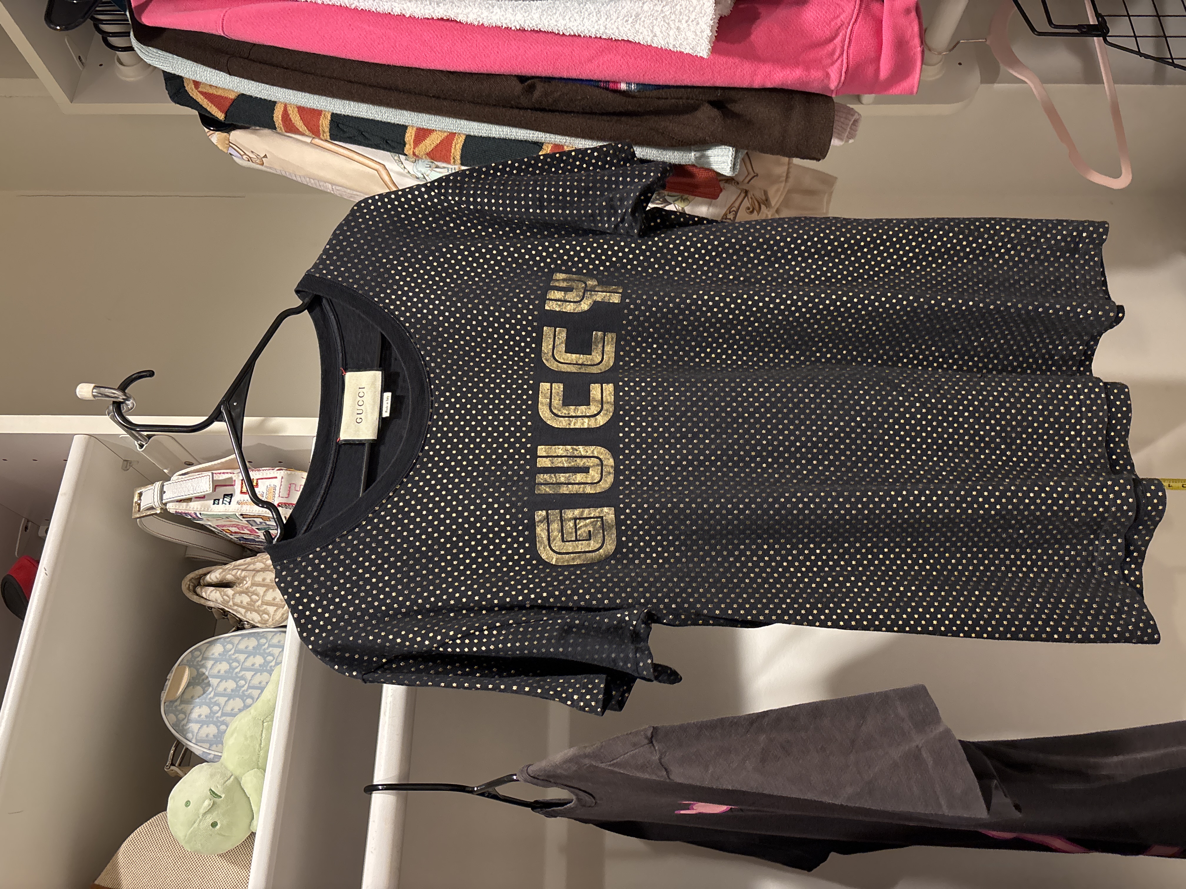 Gucci Black Guccy Gold Star Print Cotton Crew Neck T-Shirt