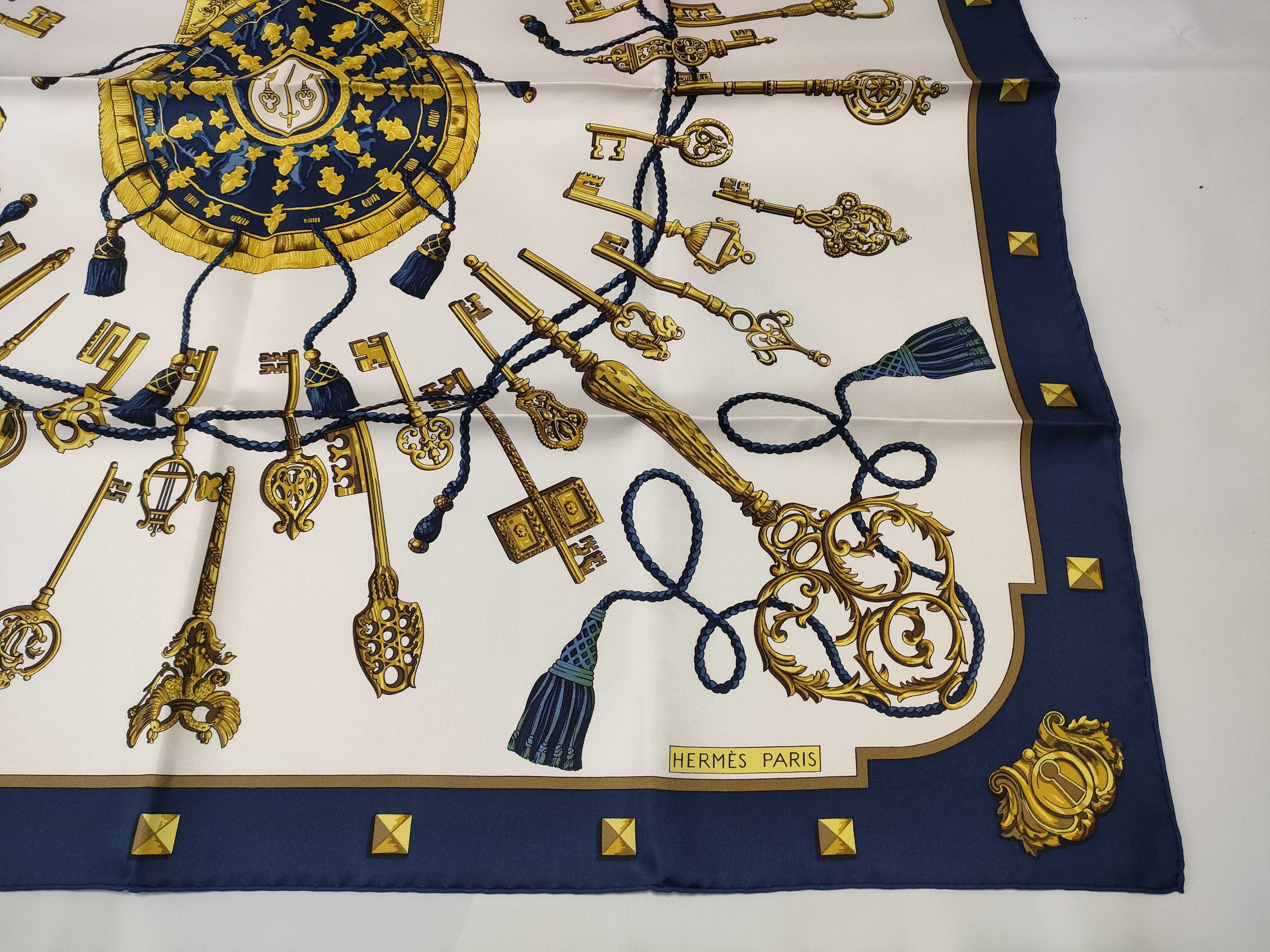 Hermès Les Clefs Silk Scarf with Original Box and Accessories