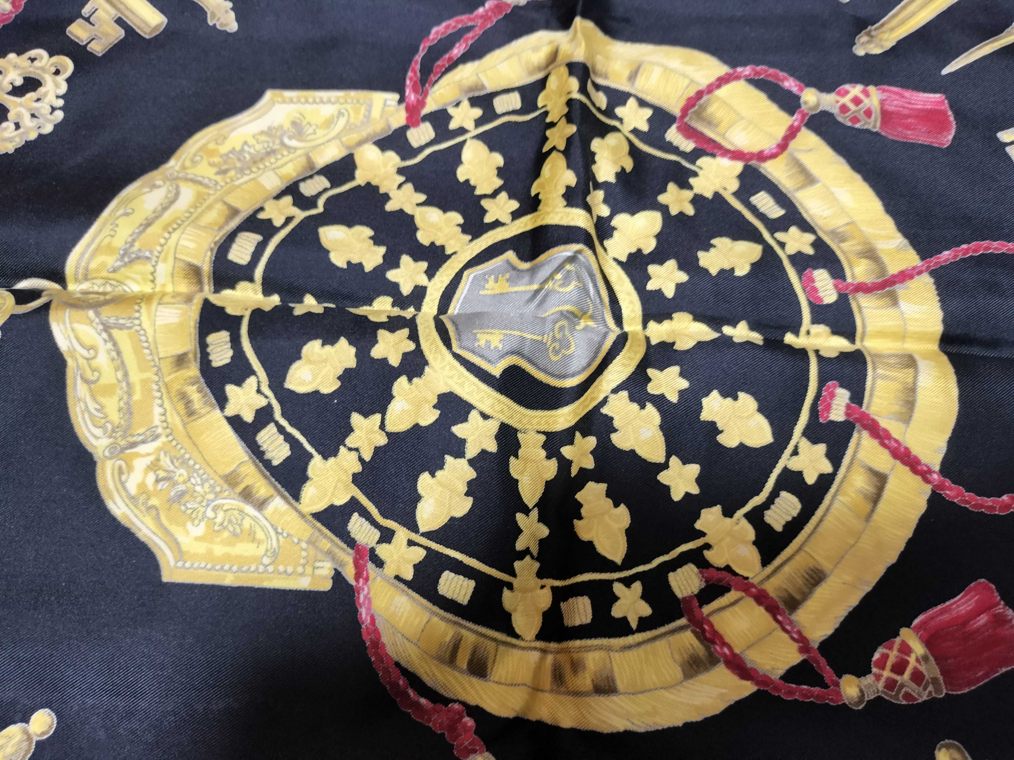 Hermès Les Clefs Silk Twill Scarf