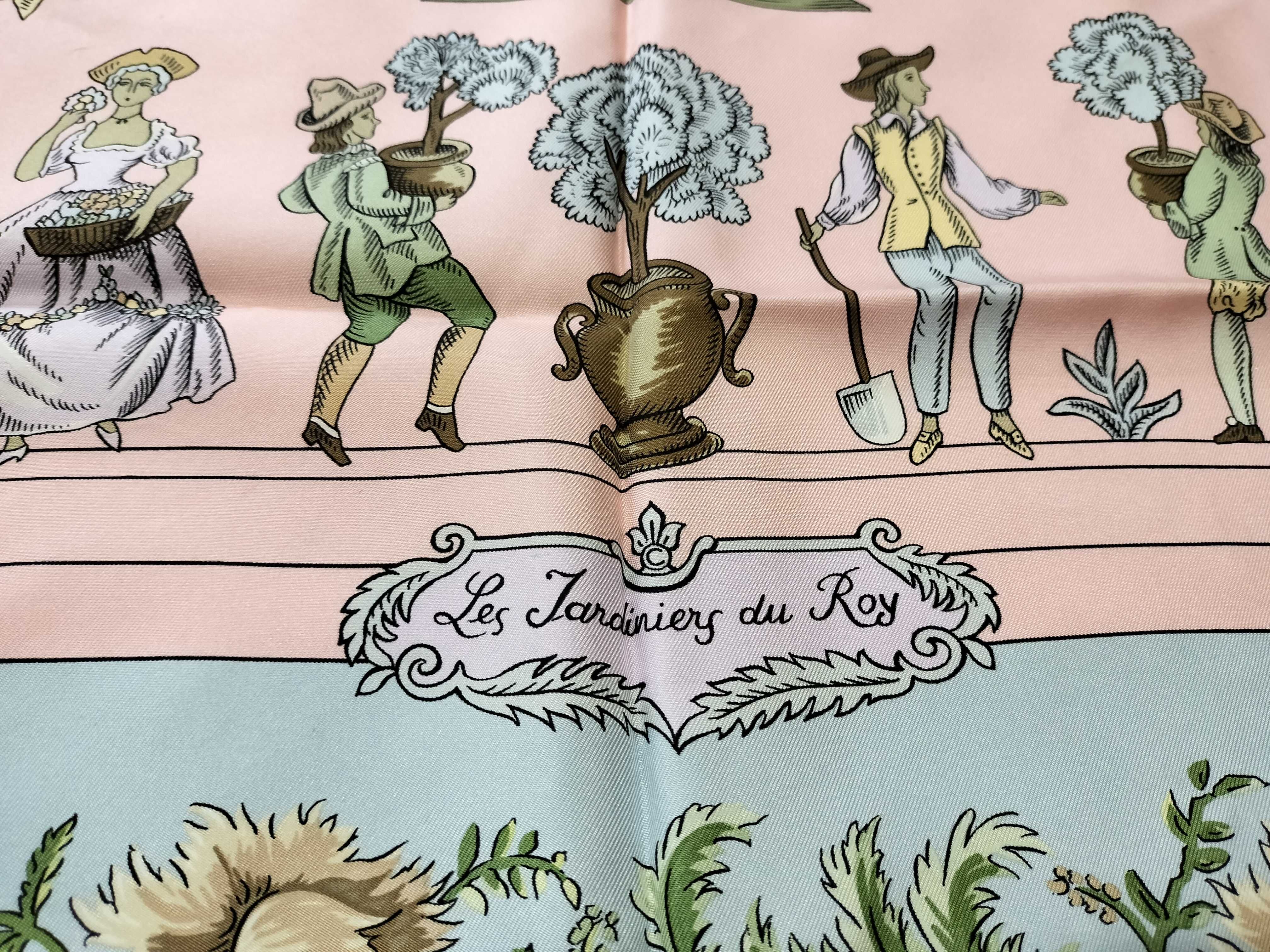 Hermès Les Jardiniers du Roy Silk Scarf in Pink and Light Blue