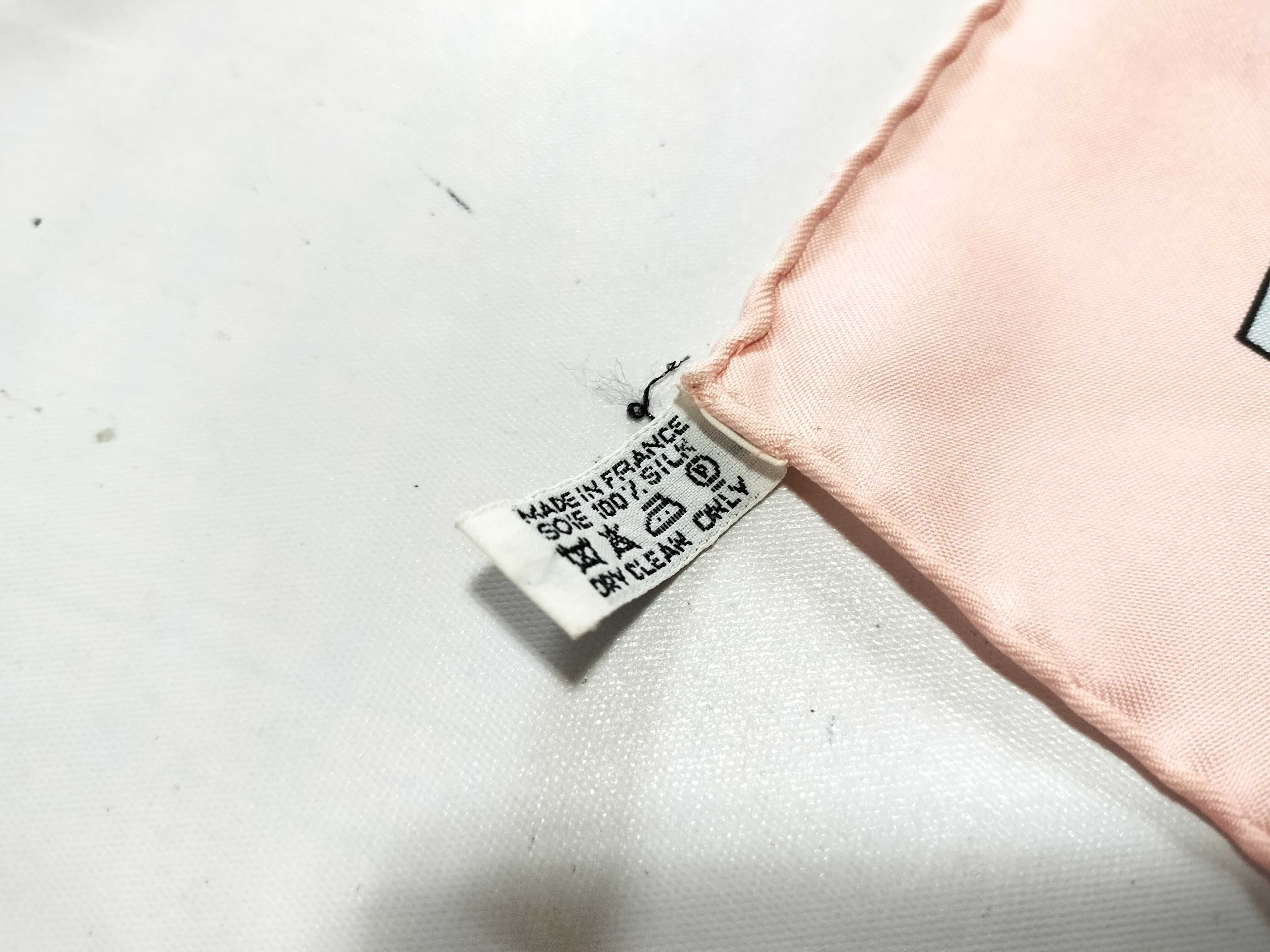 Hermès Les Jardiniers du Roy Silk Scarf in Pink and Light Blue