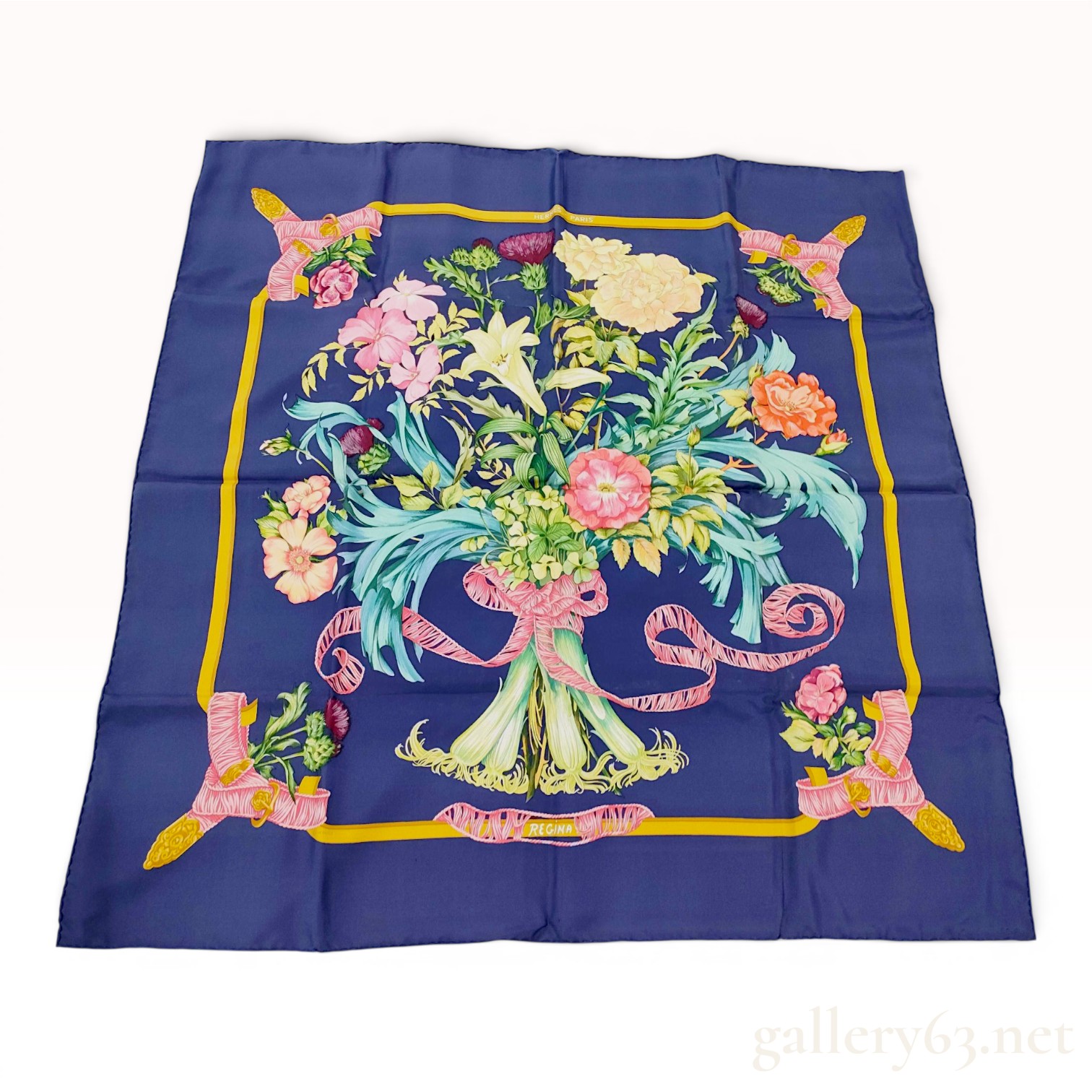 Hermès Regina Navy Blue Silk Carré 90 Scarf