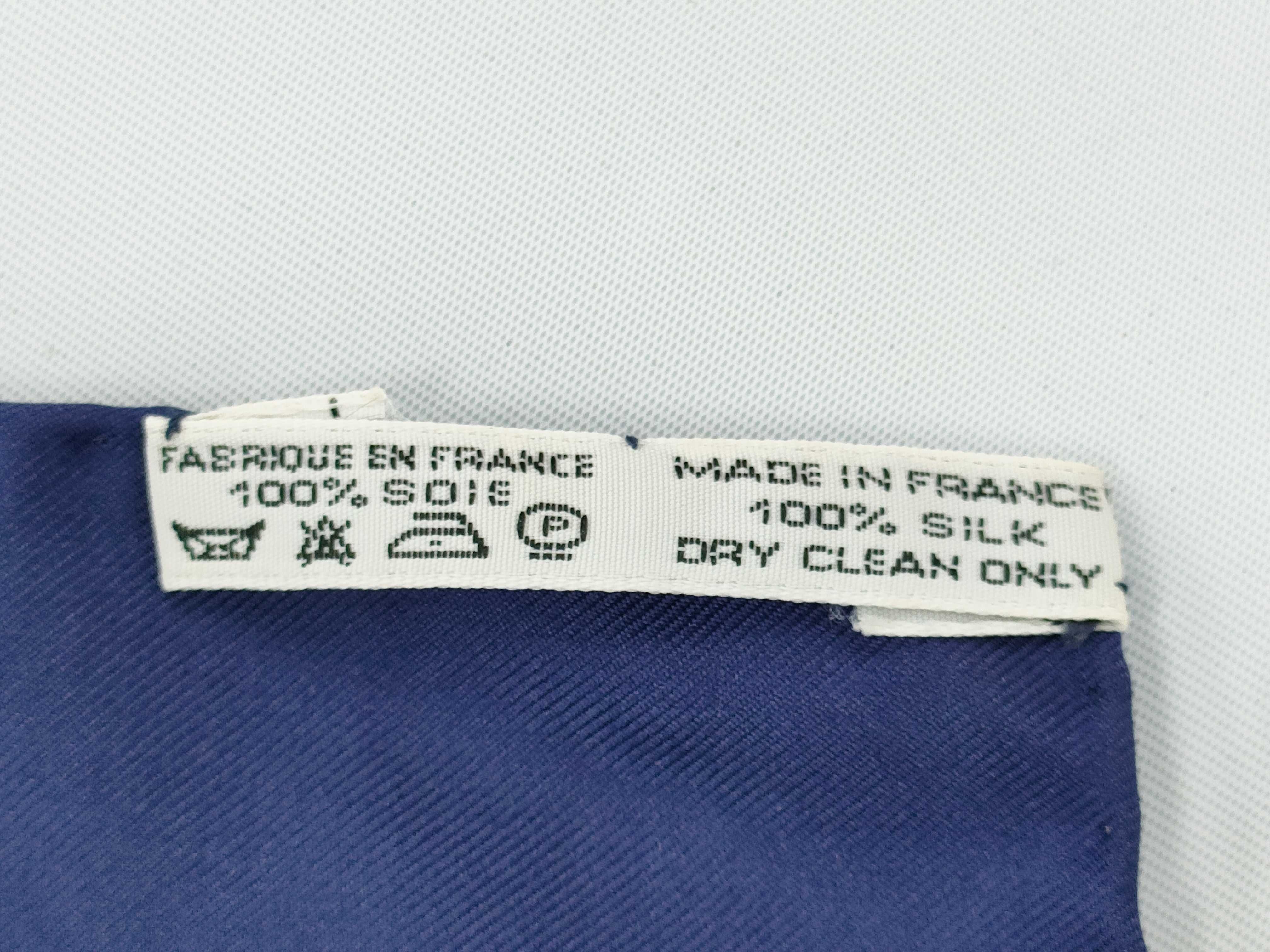 Hermès Regina Navy Blue Silk Carré 90 Scarf