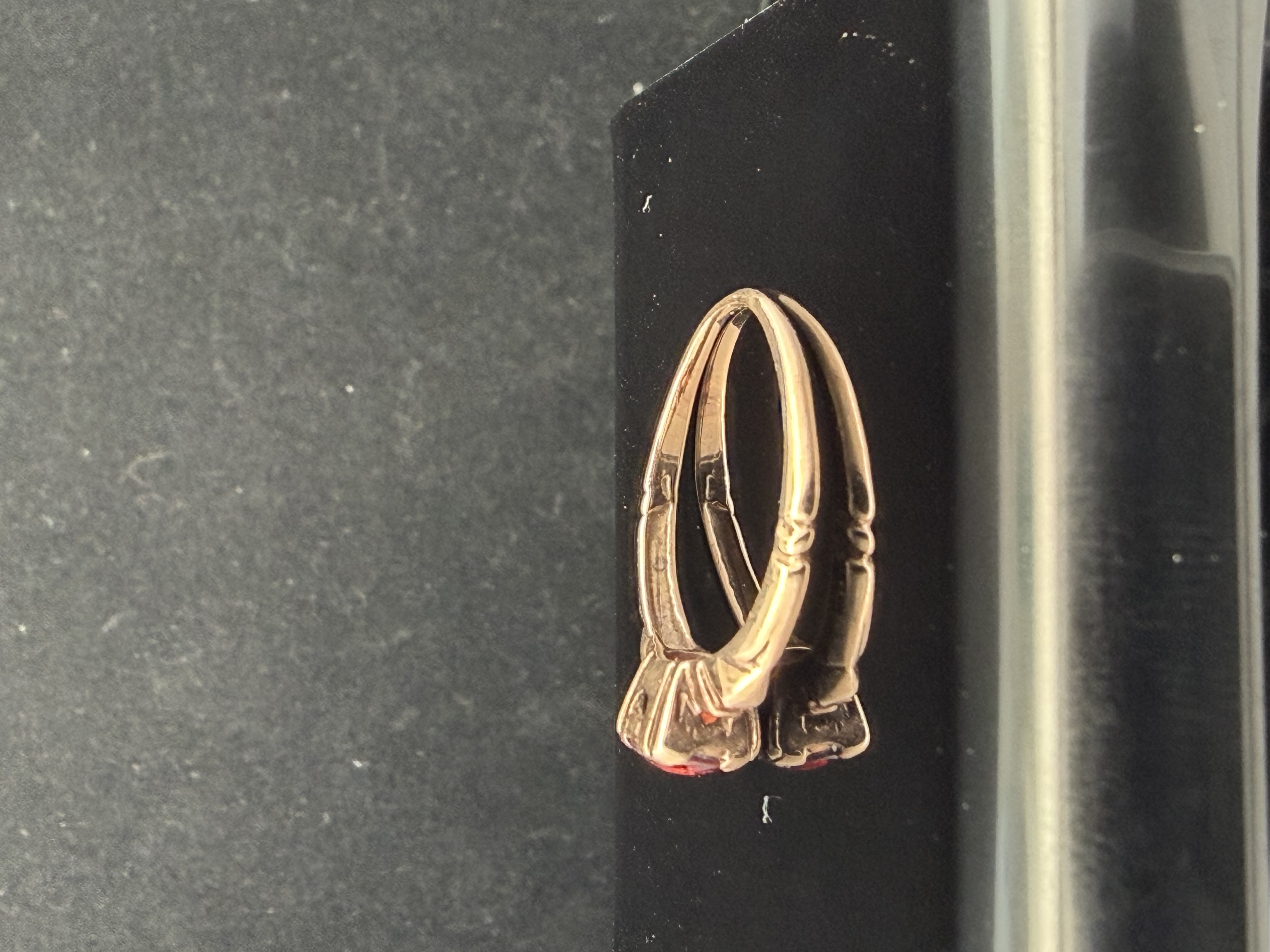 10K Gold Garnet Ring