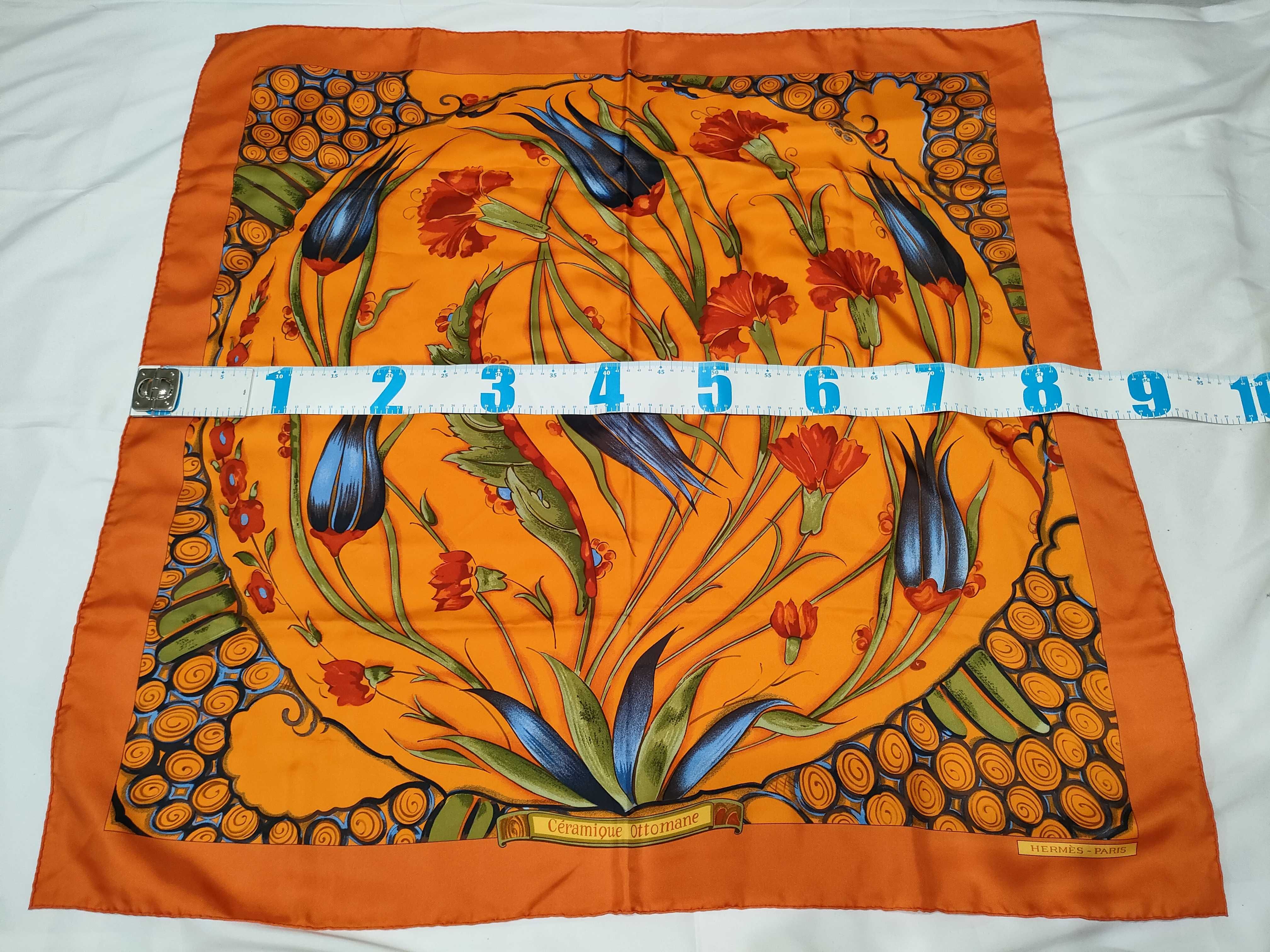 Hermès Céramique Ottomane Silk Scarf in Orange