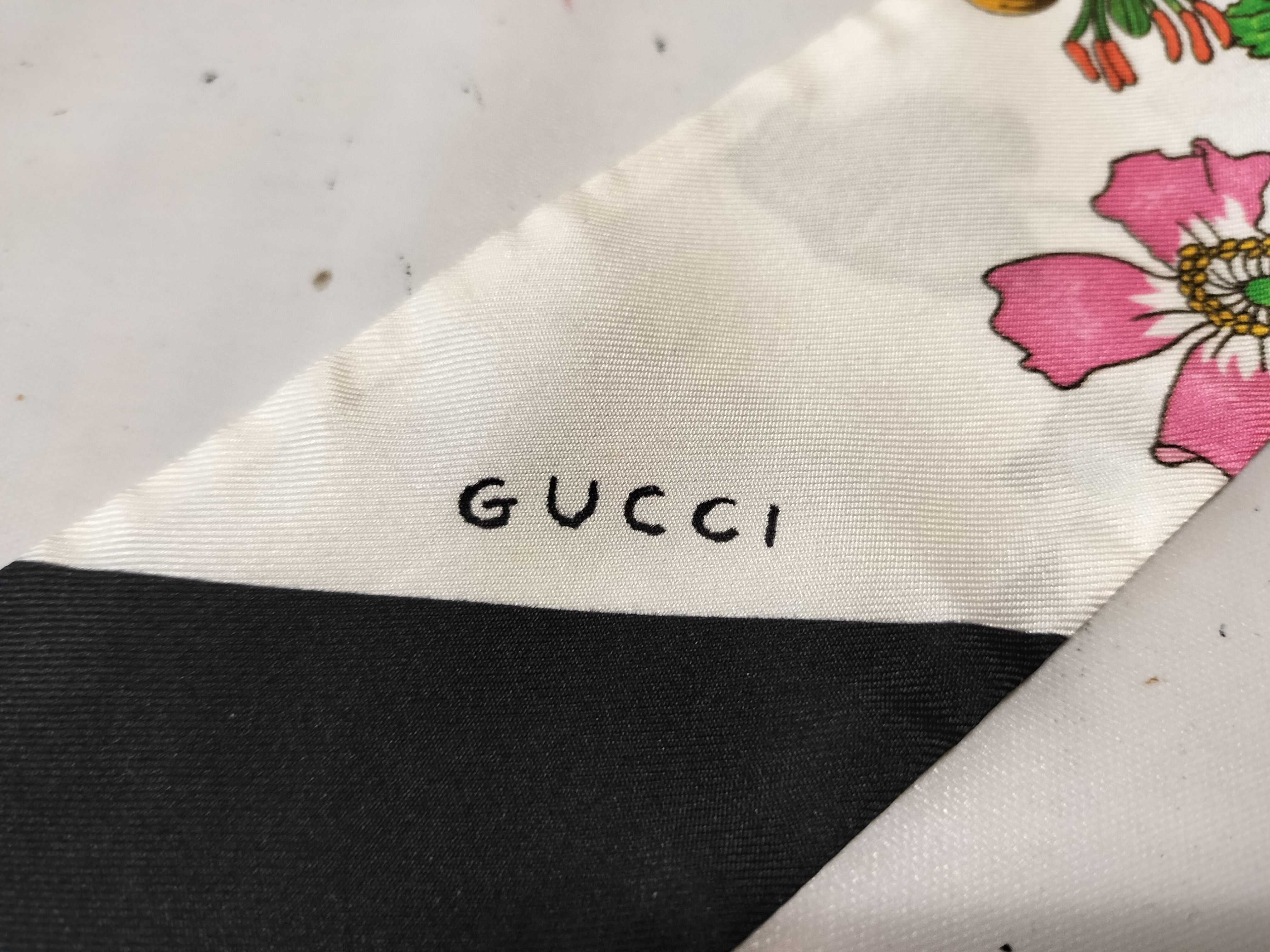 Gucci Flora Print Silk Twill Skinny Scarf with Presentation Box