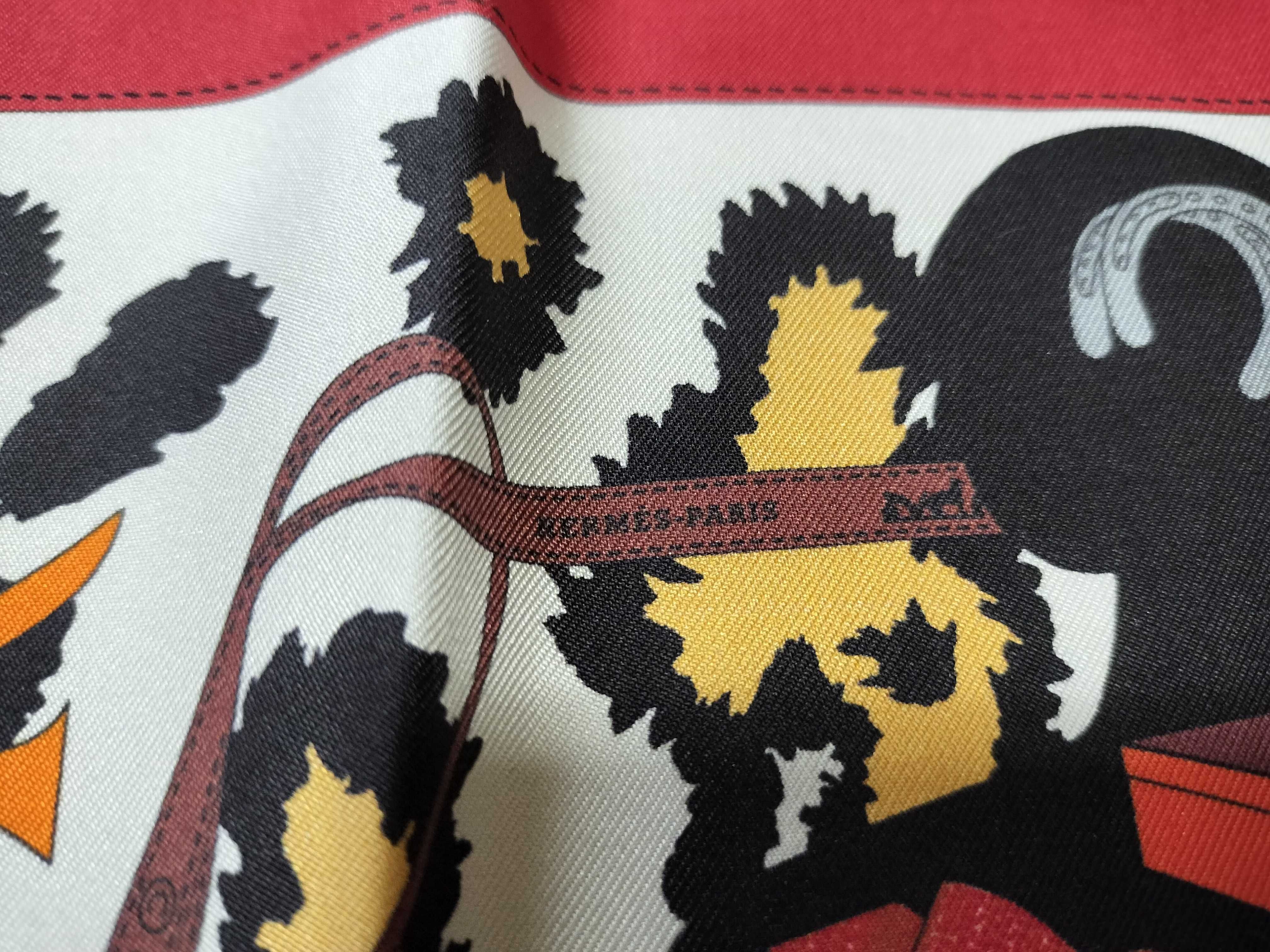 Hermès Monsieur et Madame Silk Gavroche Scarf with Box
